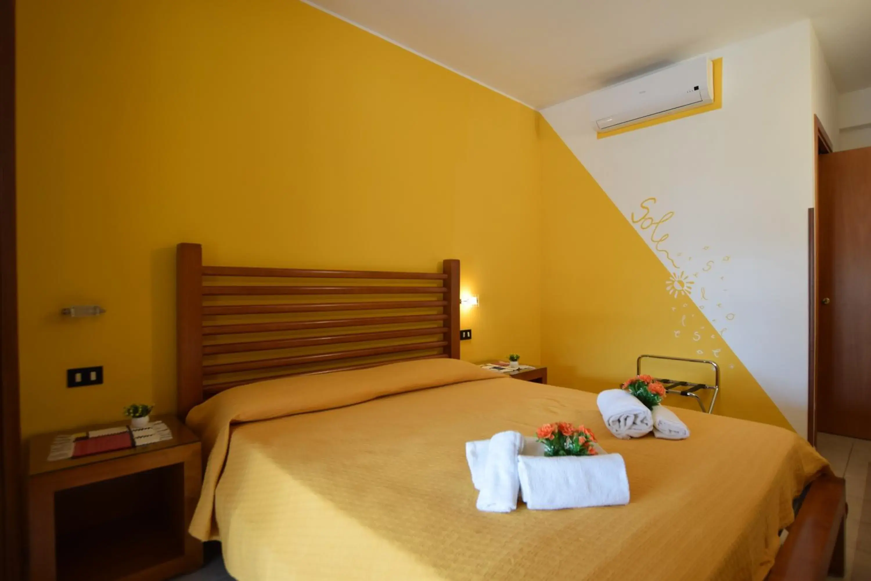Bed in Hotel Iride by Marino Tourist