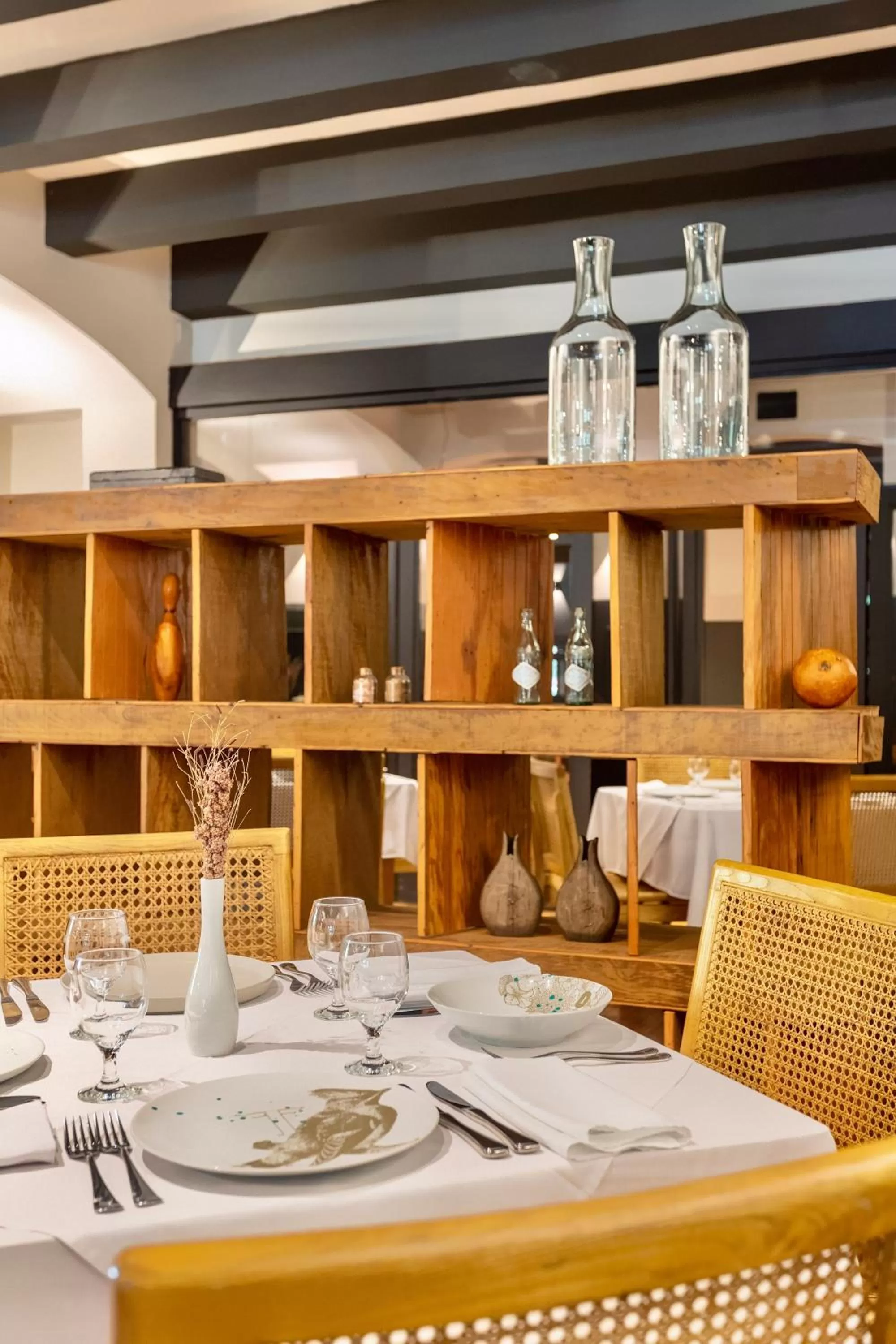 Restaurant/places to eat in Ort Hotel