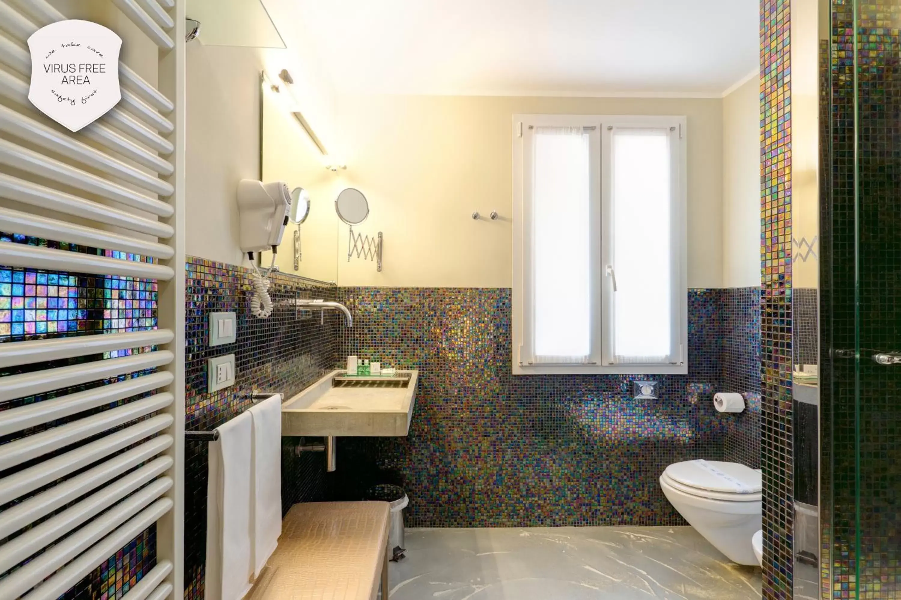 Bathroom in Il Convento Dei Fiori Di Seta