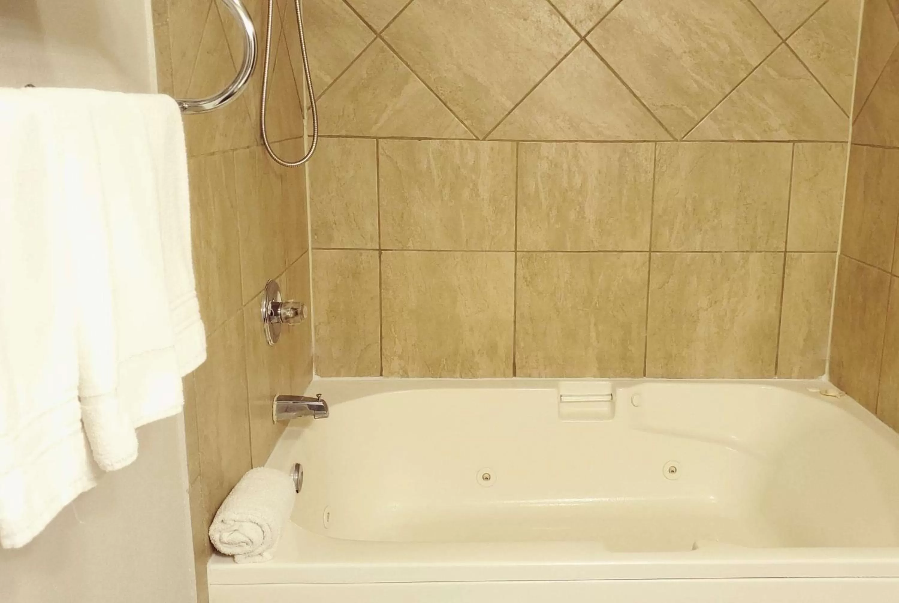 Bathroom in Super 8 by Wyndham High Point/Greensboro