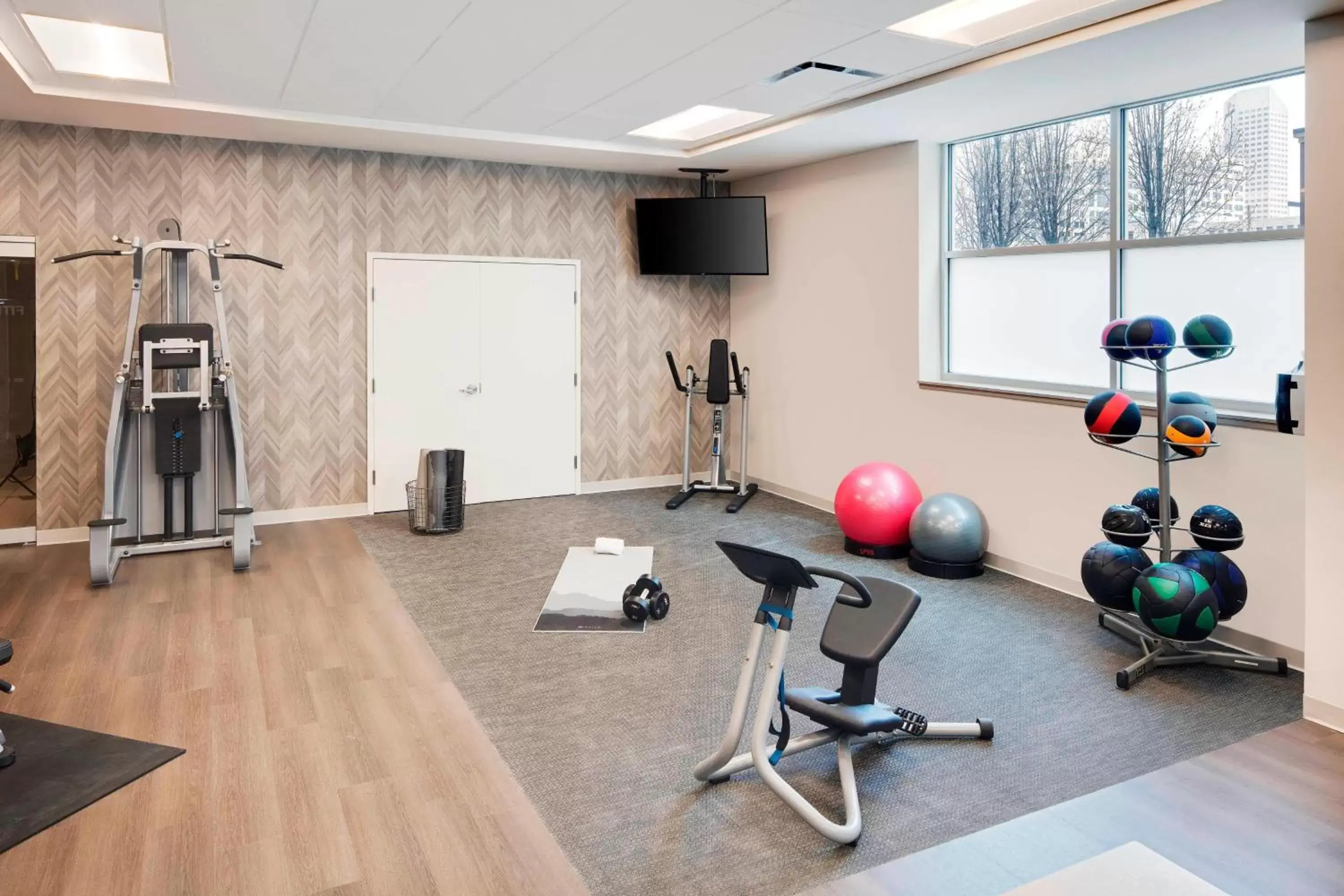 Fitness centre/facilities, Fitness Center/Facilities in SpringHill Suites Indianapolis Downtown
