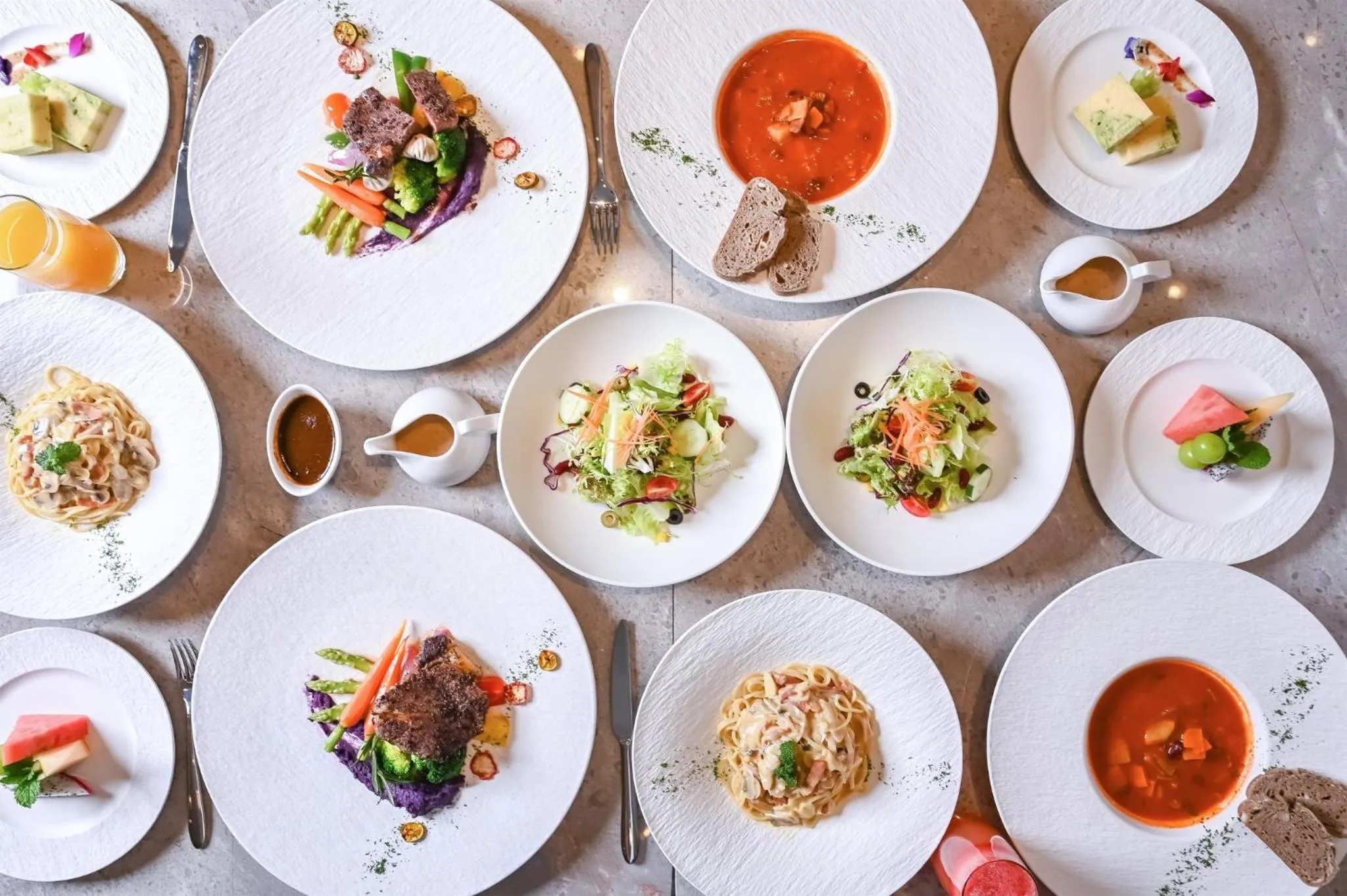 Restaurant/places to eat in EVEN Hotels Shenzhen Guangming Cloud Park by IHG