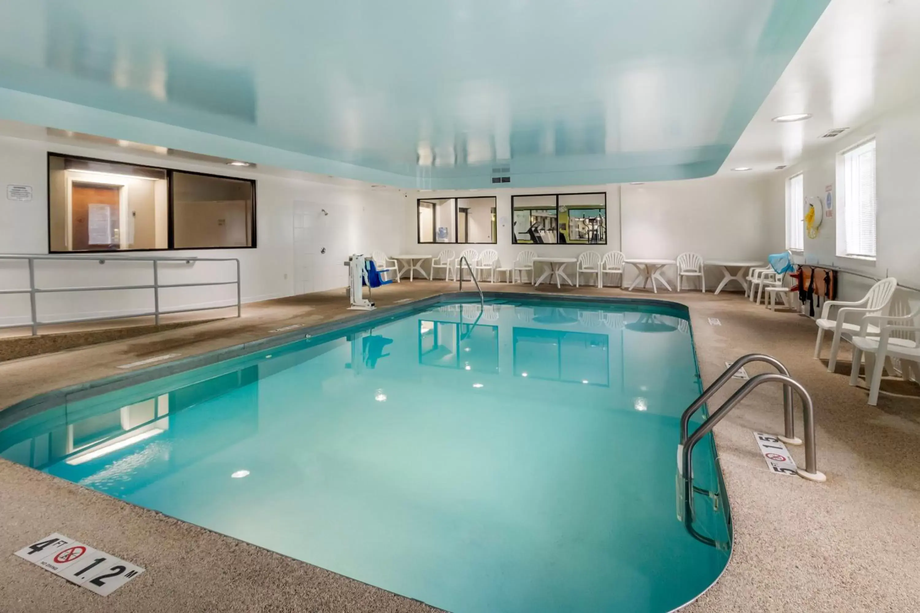 Swimming Pool in Sleep Inn & Suites Allendale