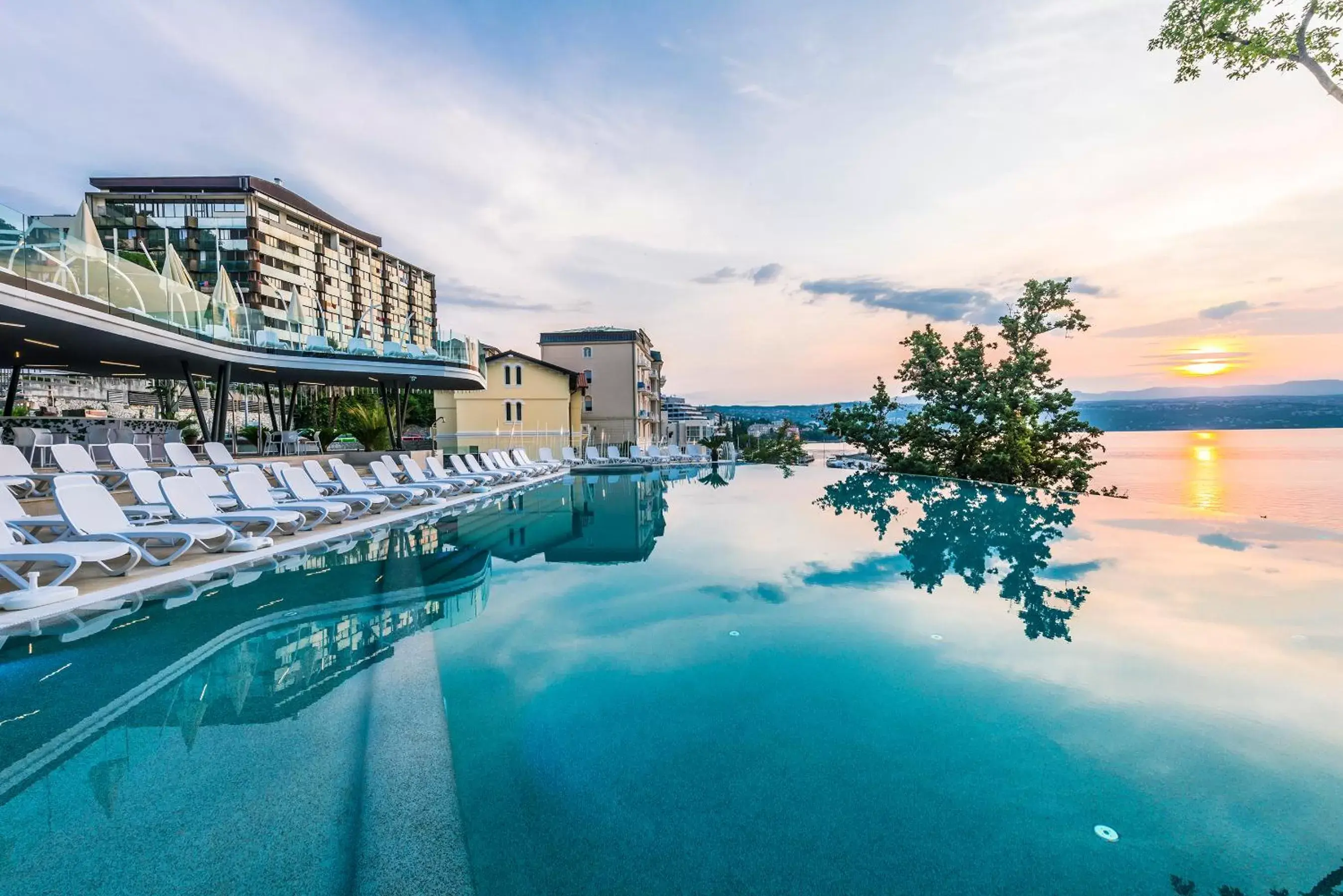 Swimming pool in Grand Hotel Adriatic