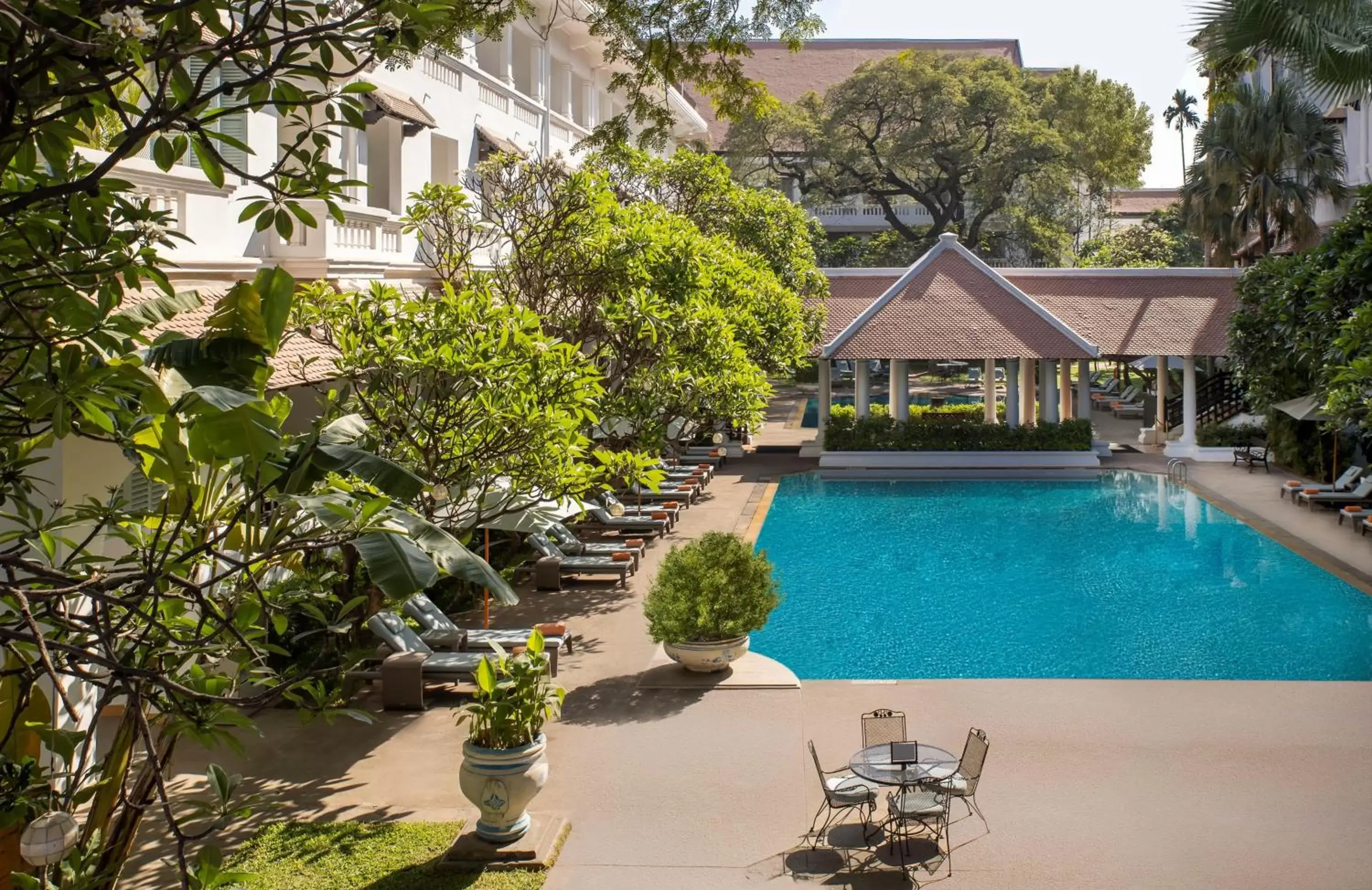 Swimming Pool in Raffles Hotel Le Royal