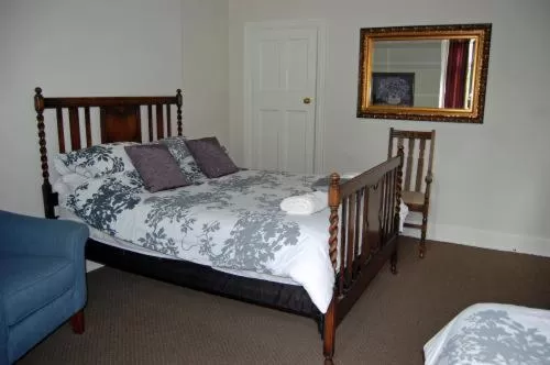 Bed in The Castle Bar ROOM ONLY