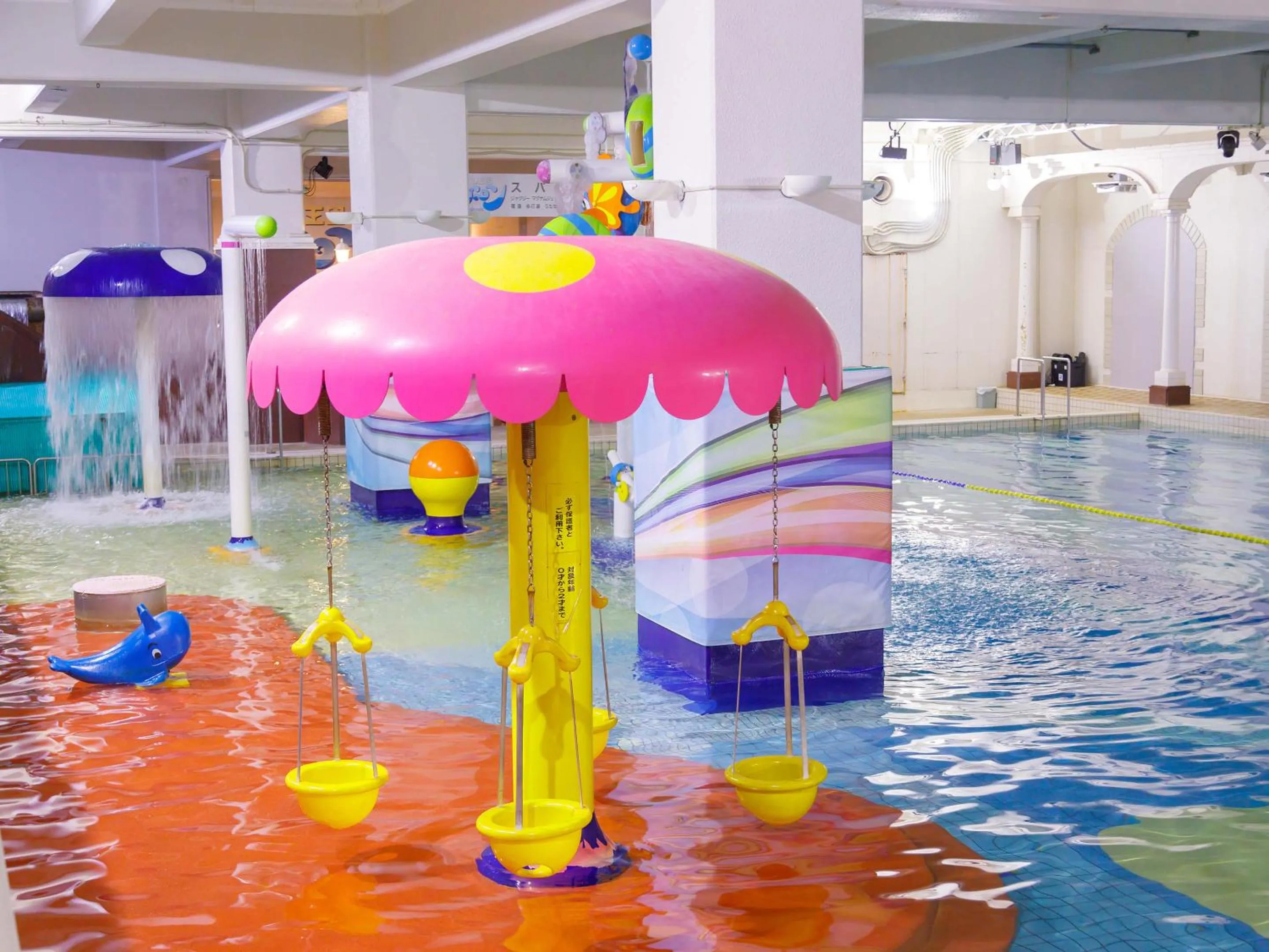 Swimming pool in Jozankei View Hotel