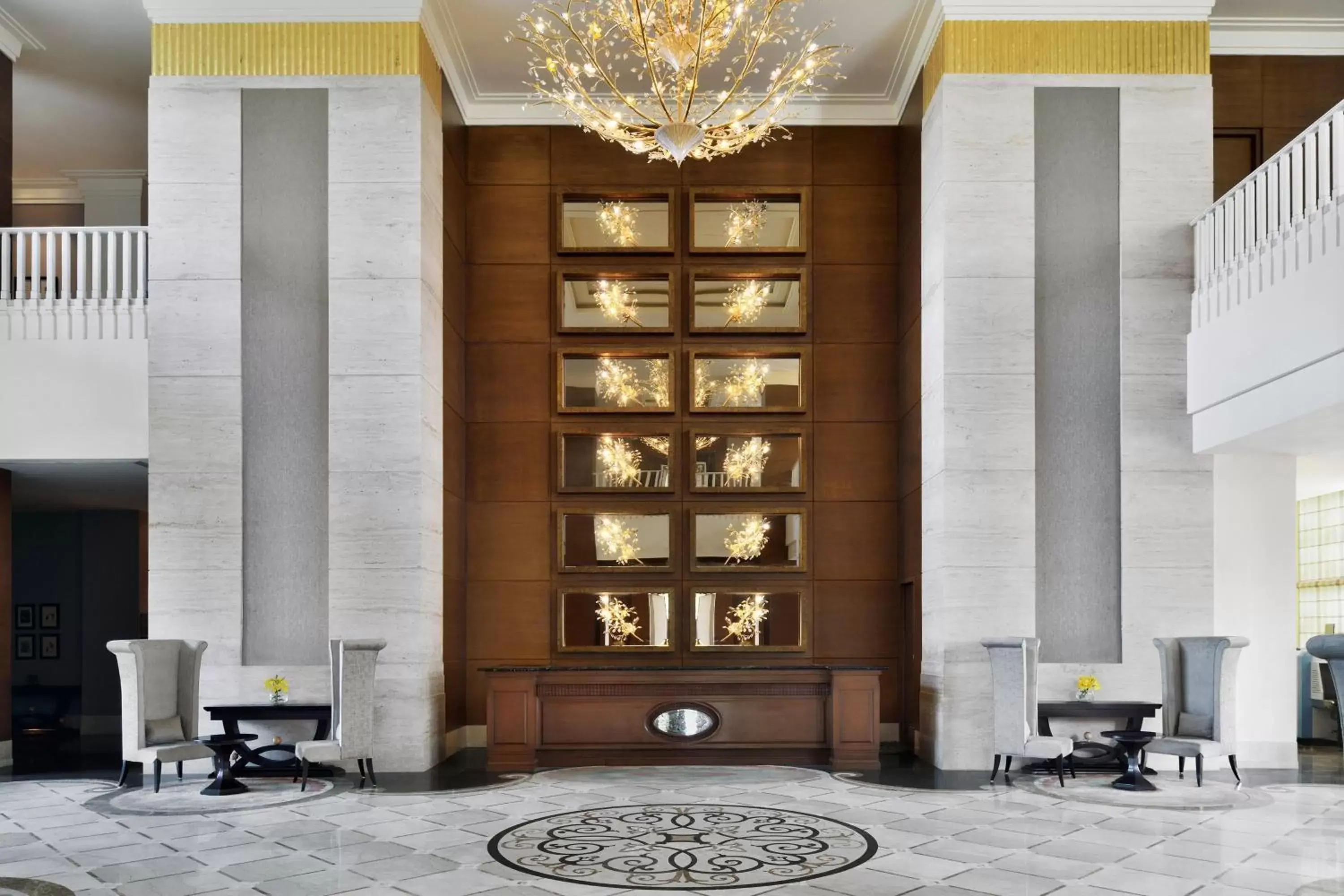 Lobby or reception in Sheraton Grand Palace Indore