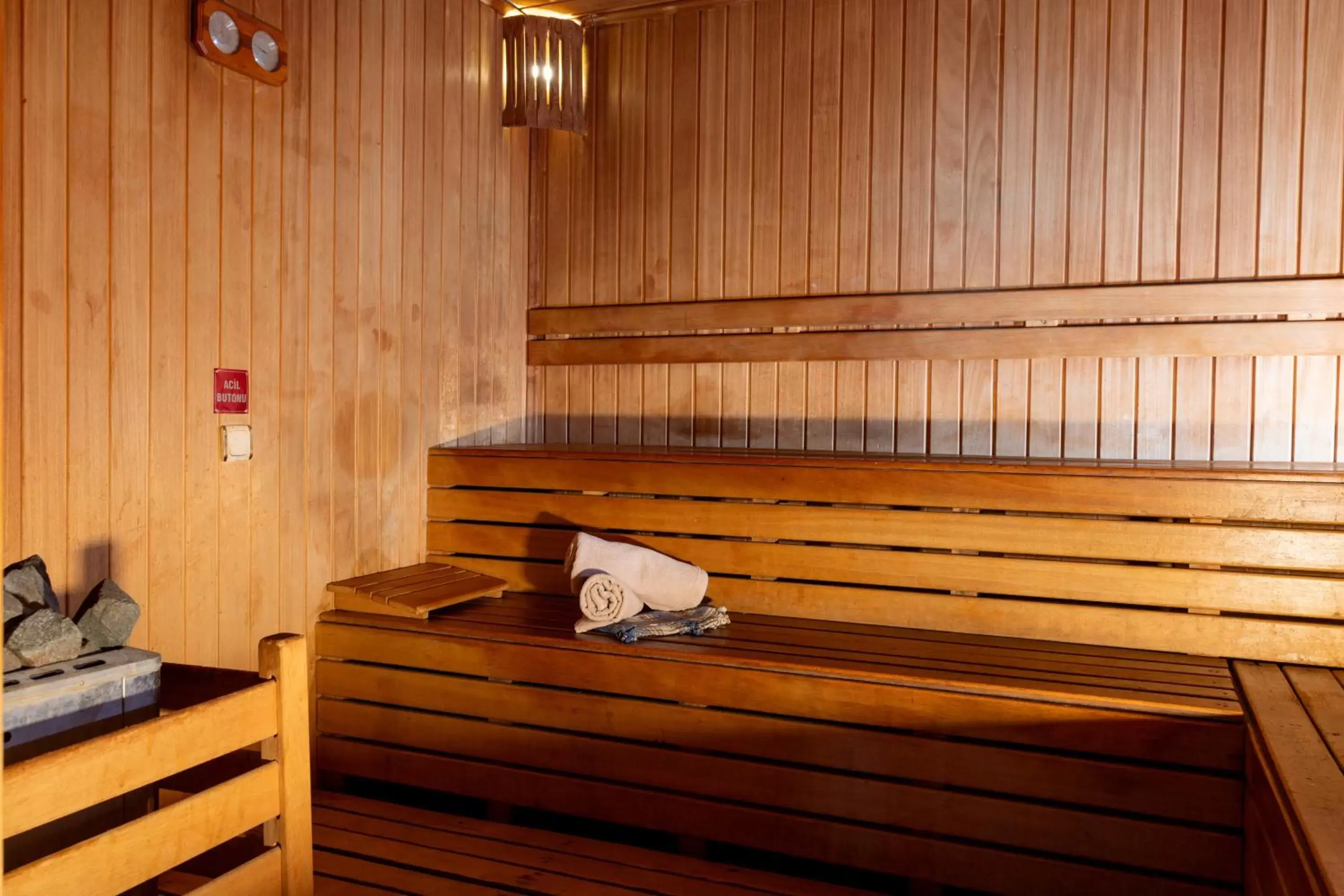 Sauna in Anemon Samsun Hotel