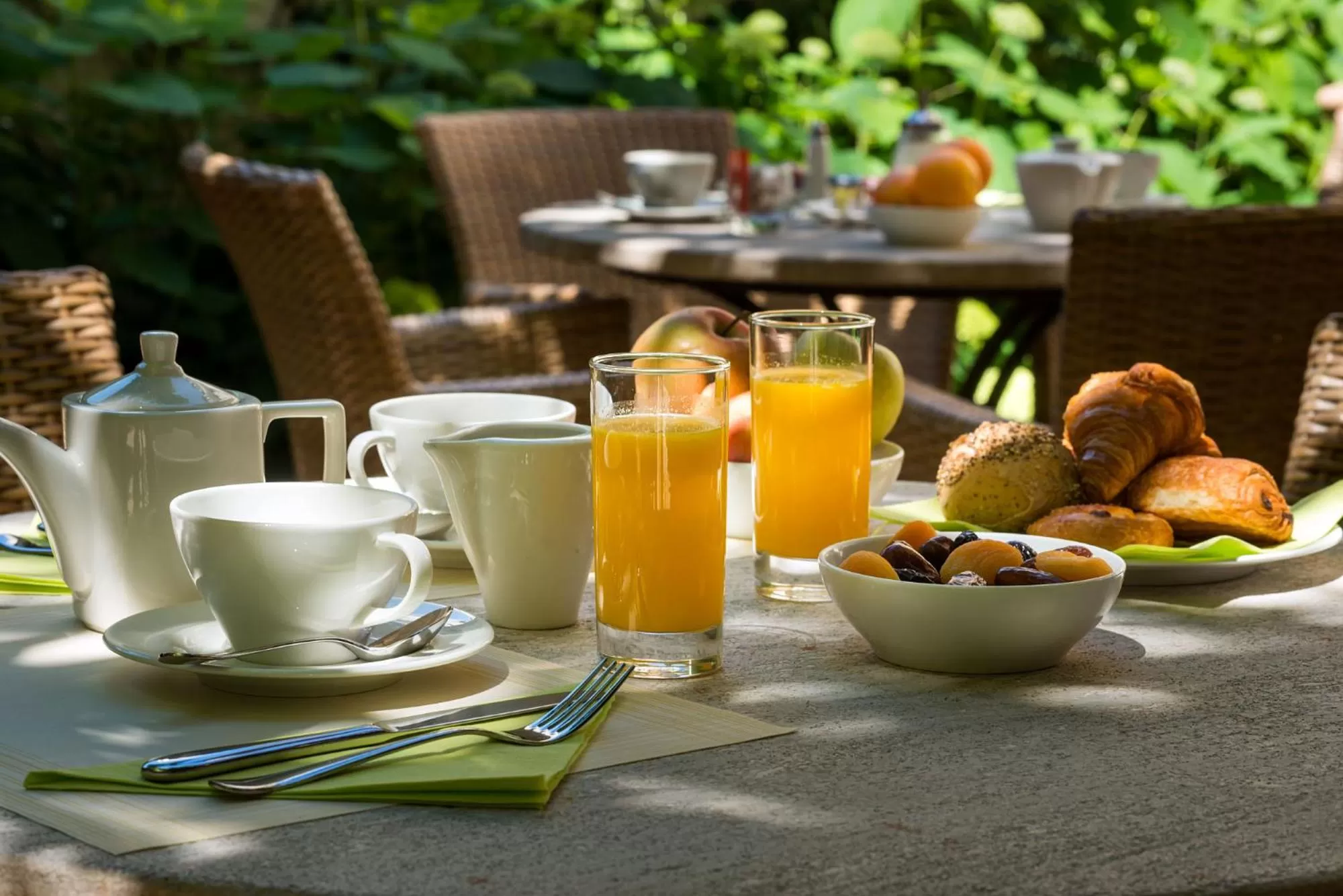 Restaurant/places to eat in Hôtel Magellan