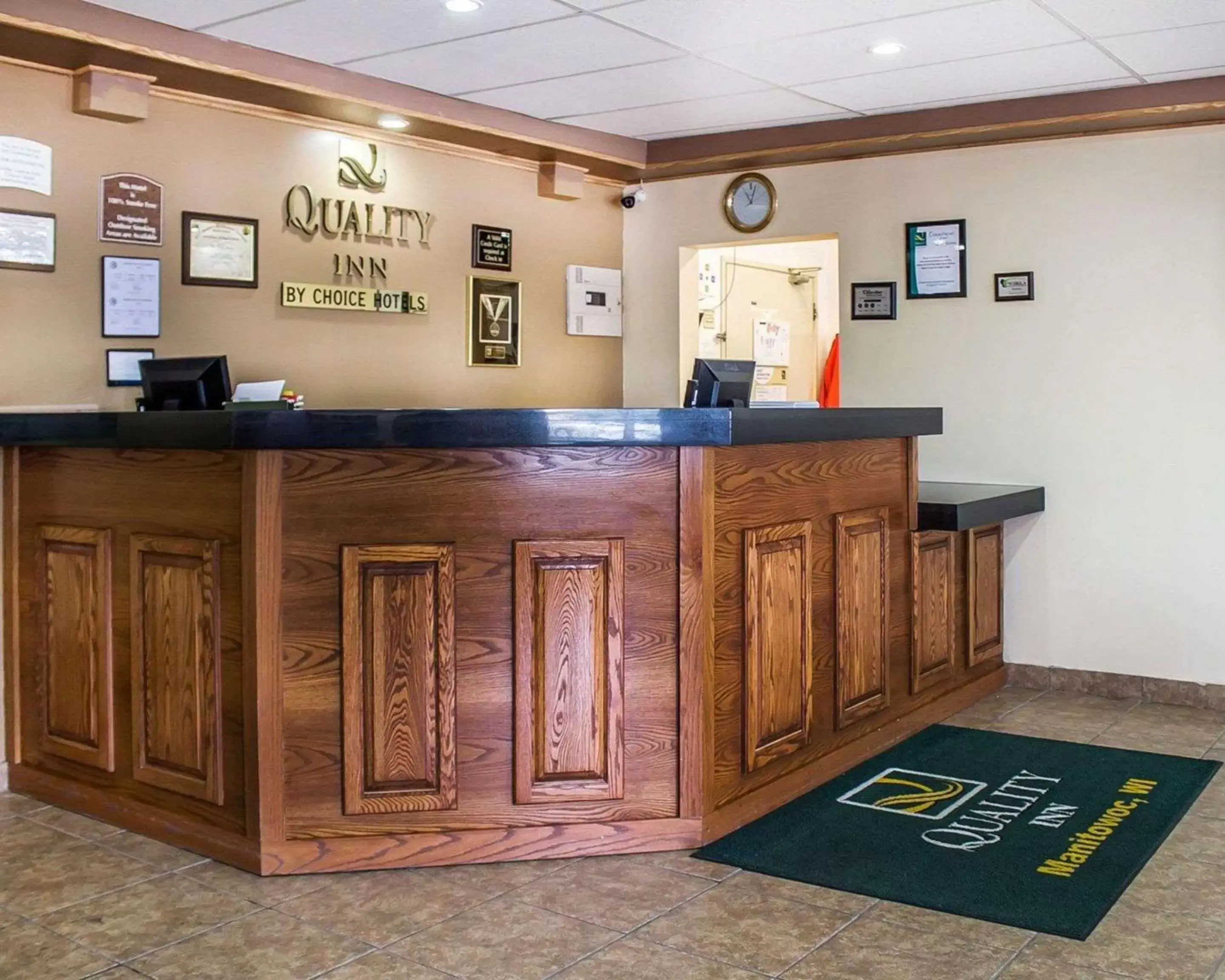 Lobby or reception, Lobby/Reception in Quality Inn Manitowoc