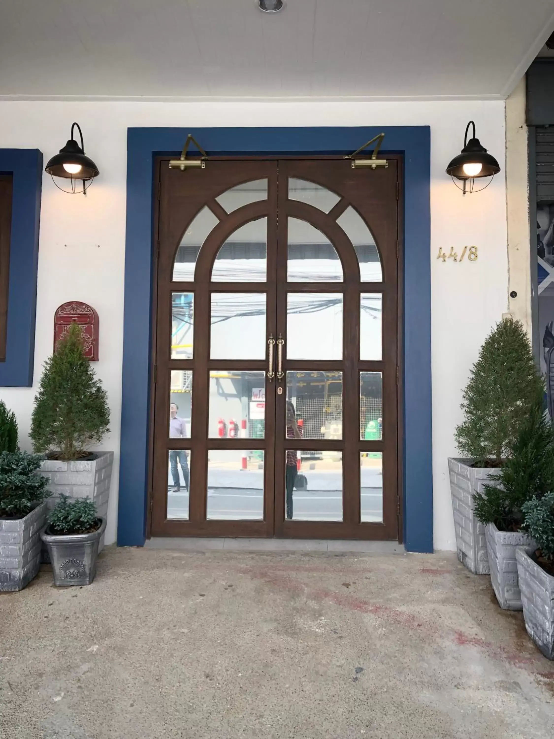 Facade/entrance in Hide and Seek Boutique Hometel Facade/entrance in Hide and Seek Boutique Hometel