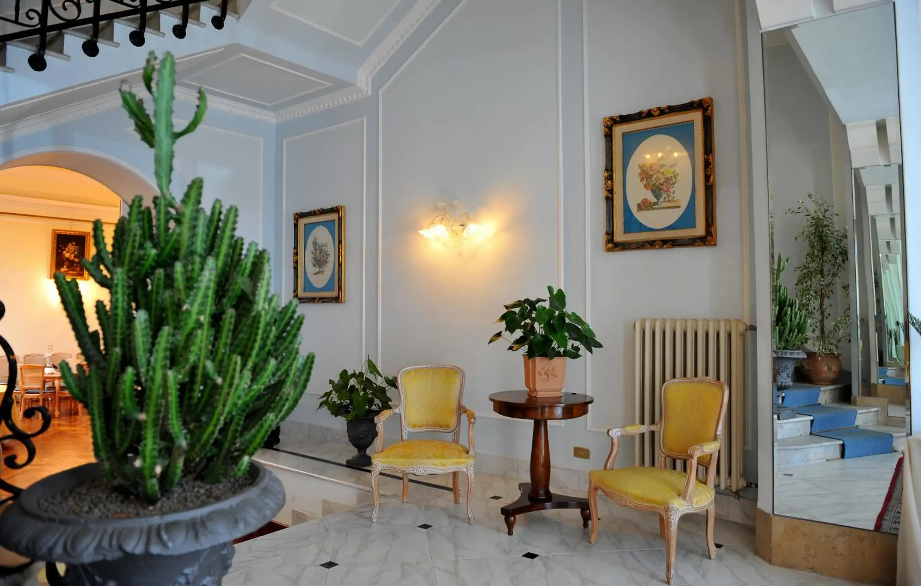 Seating area, Lobby/Reception in Grande Albergo Quattro Stagioni