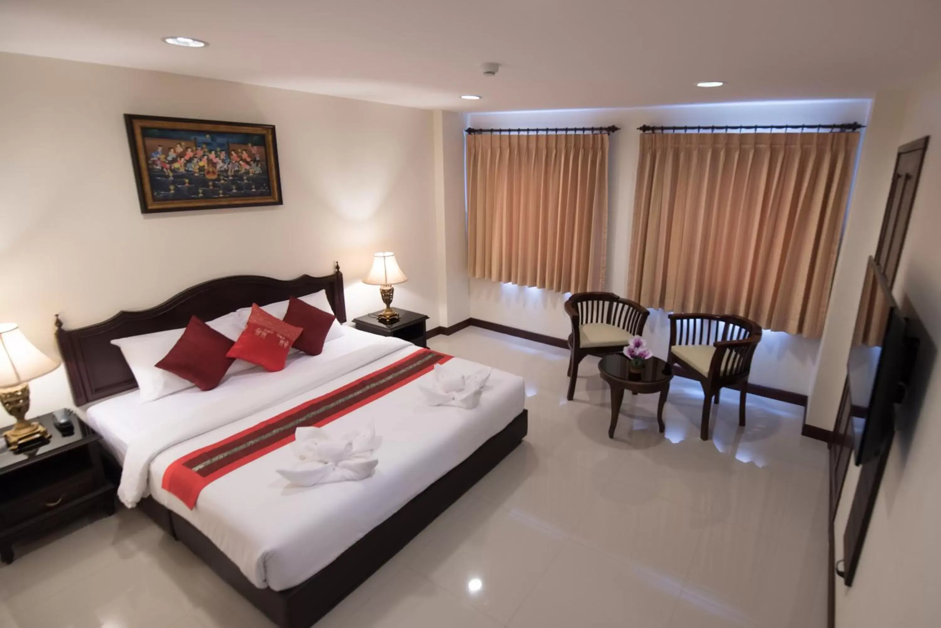 Photo of the whole room in True Siam Rangnam Hotel