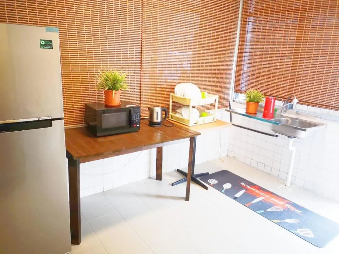 Sunset Homestay - Backpacker Hostel Self Checkin