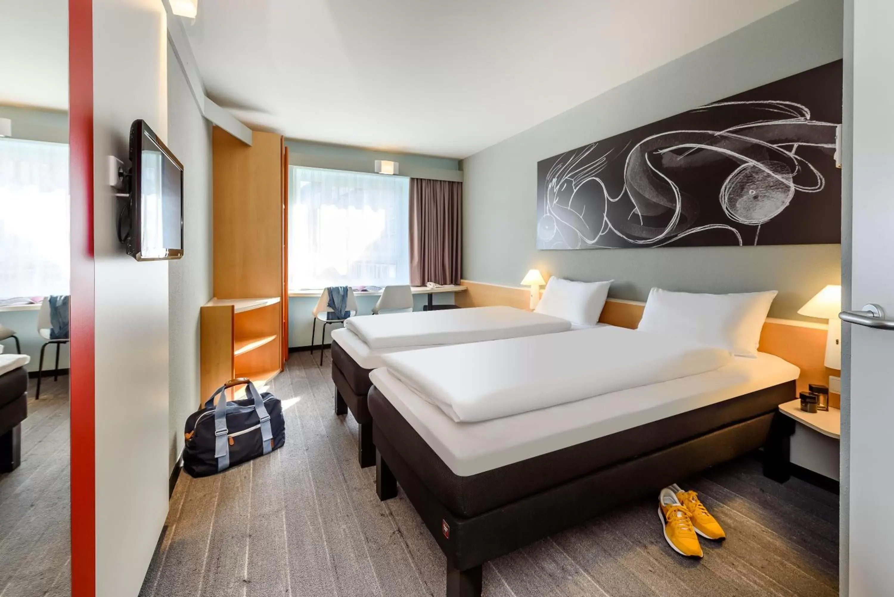 Bed in Hotel Ibis Bregenz