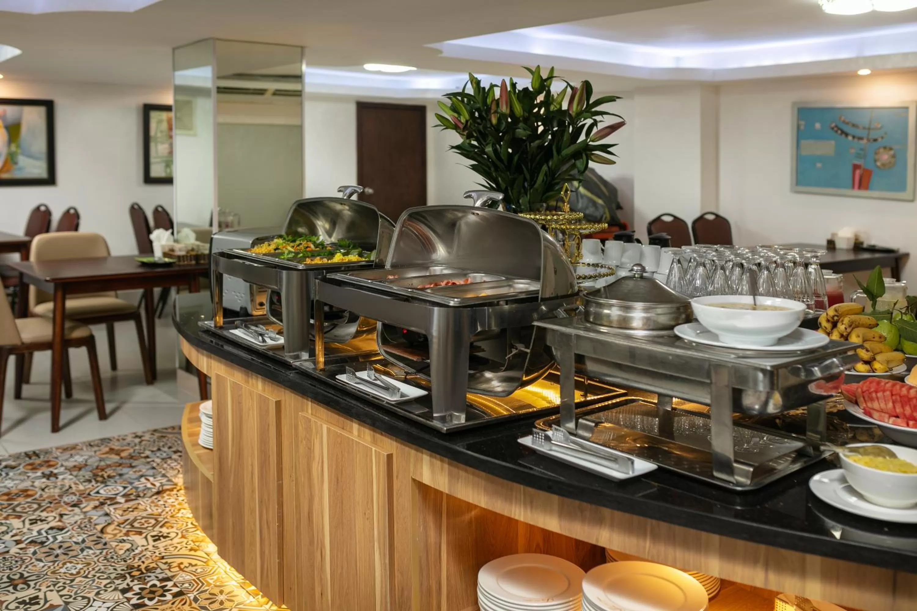Buffet breakfast in Diamond Legend Hotel