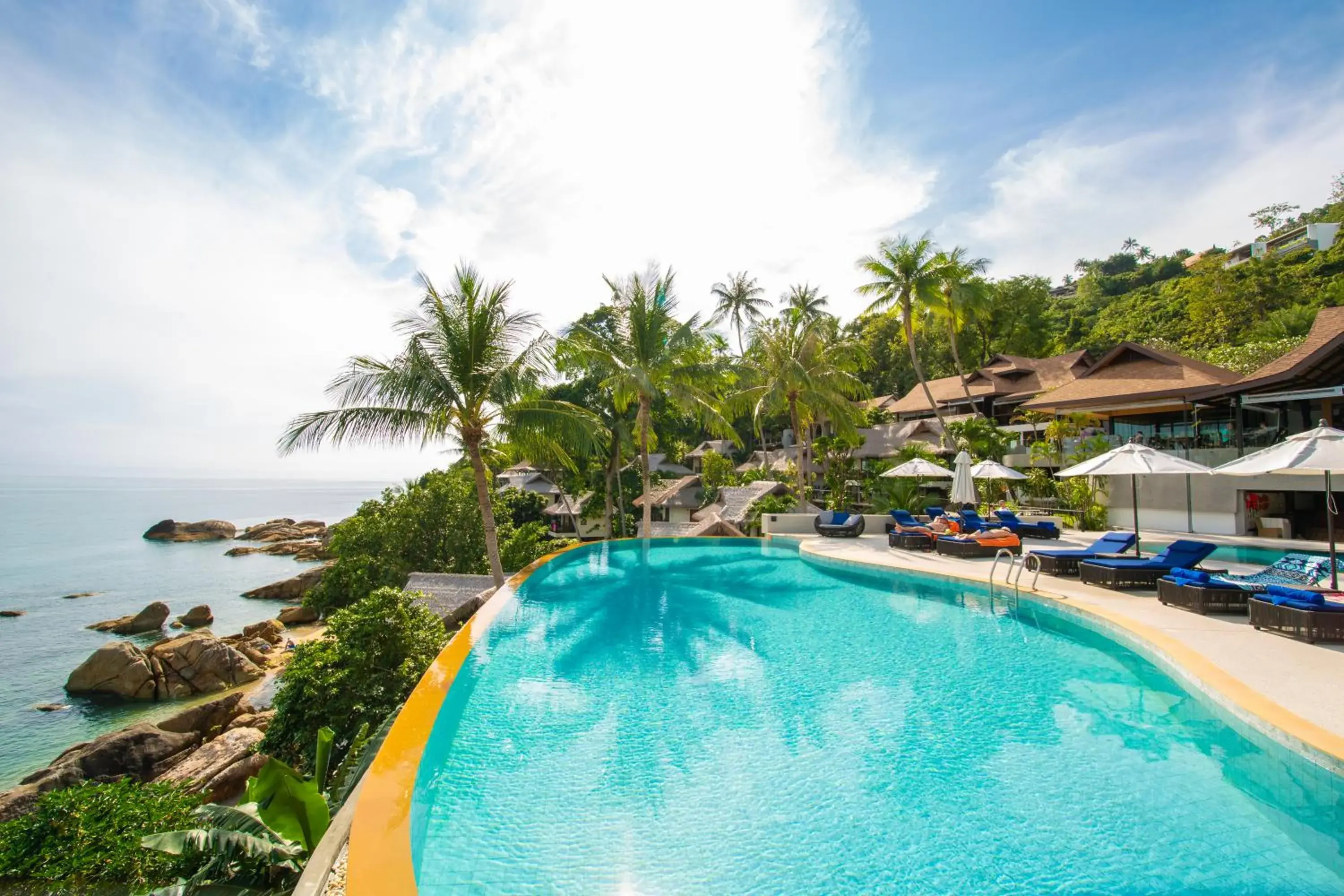 Swimming pool, Pool View in Coral Cliff Beach Resort Samui - SHA Plus