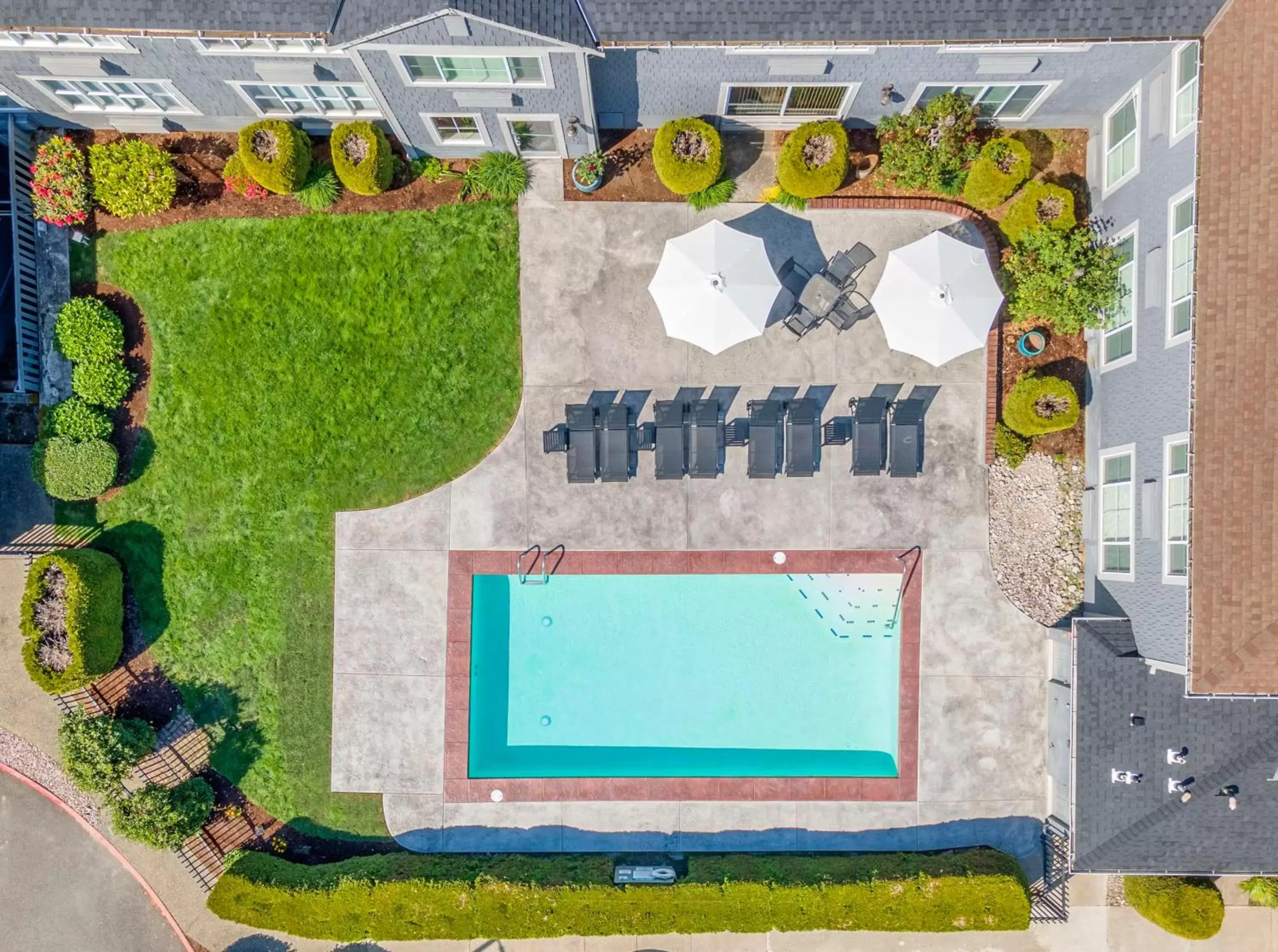 Pool View in Best Western Wesley Inn & Suites