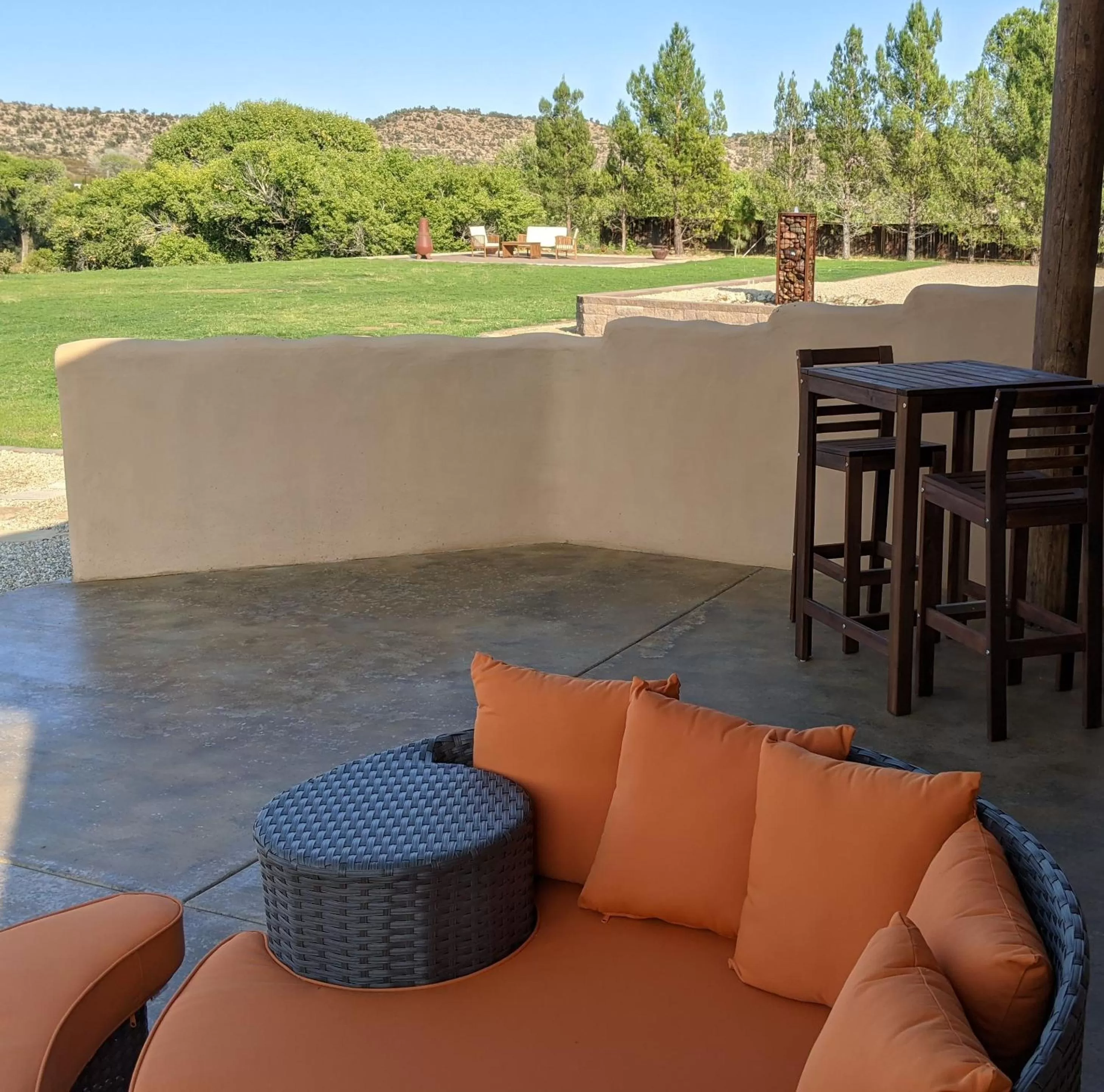 Patio, Seating Area in Origins Bed and Breakfast