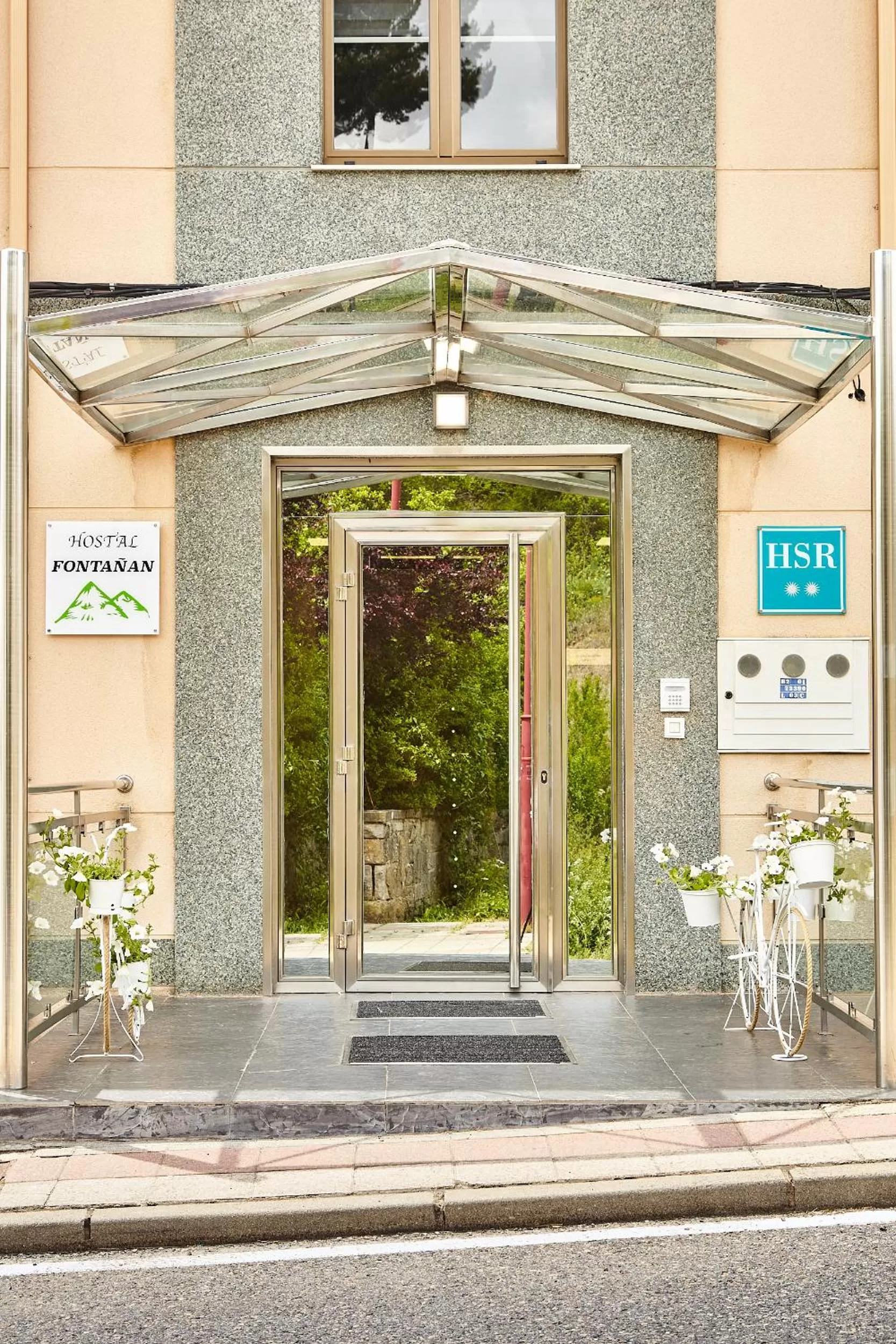HOSTAL FONTAÑAN