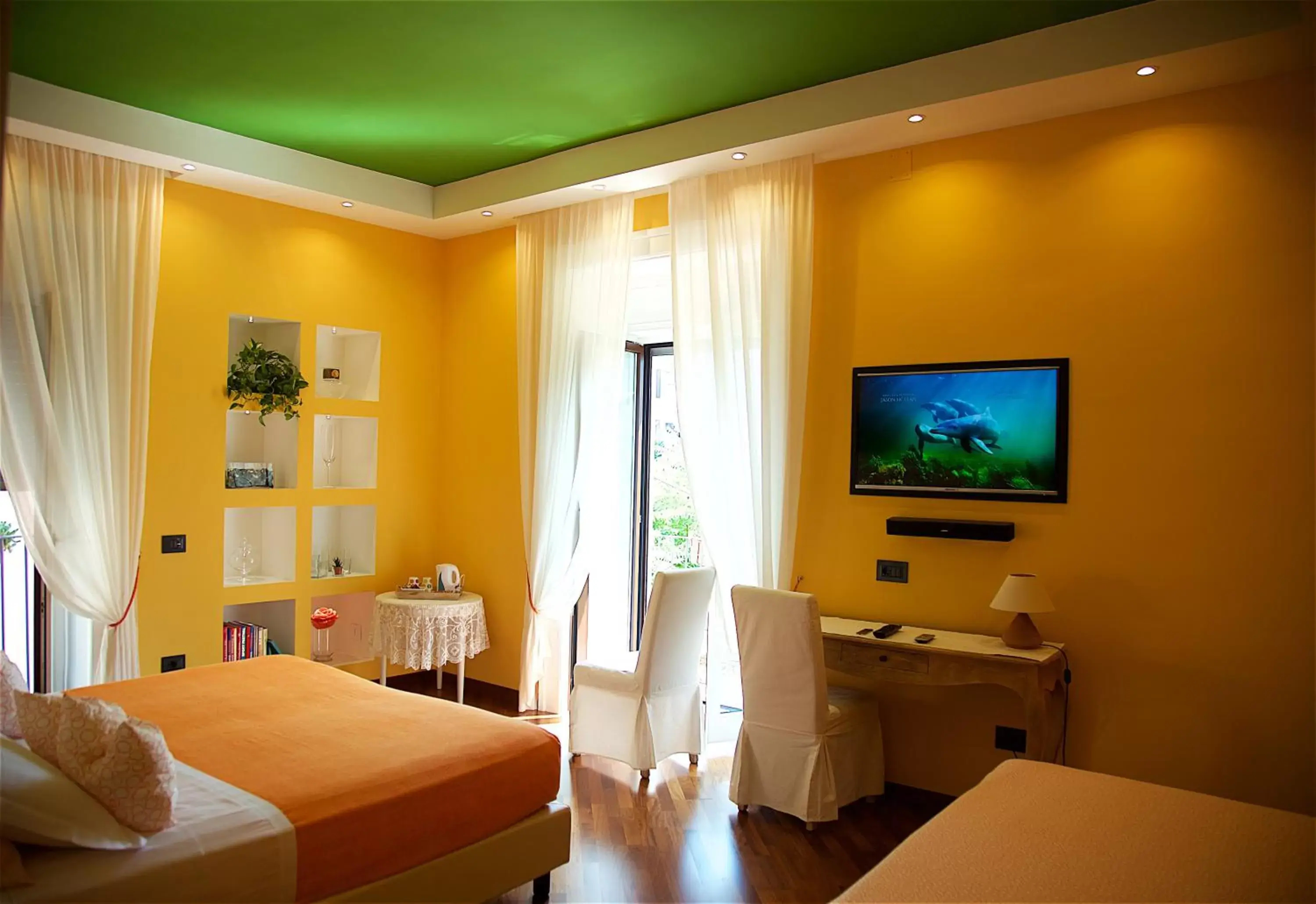 Photo of the whole room, Bed in Il Giardino Segreto