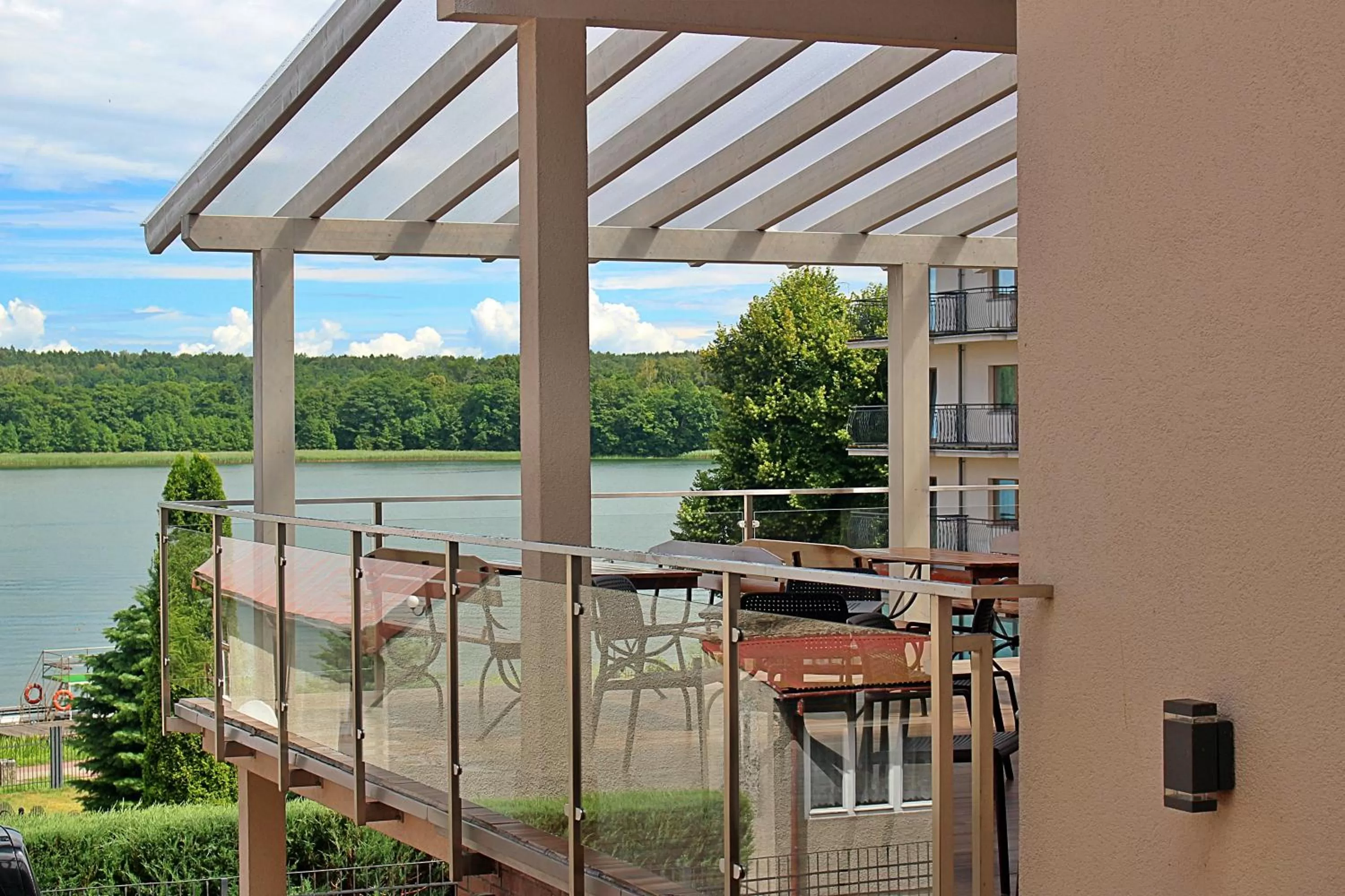 Property building in Hotel Huszcza