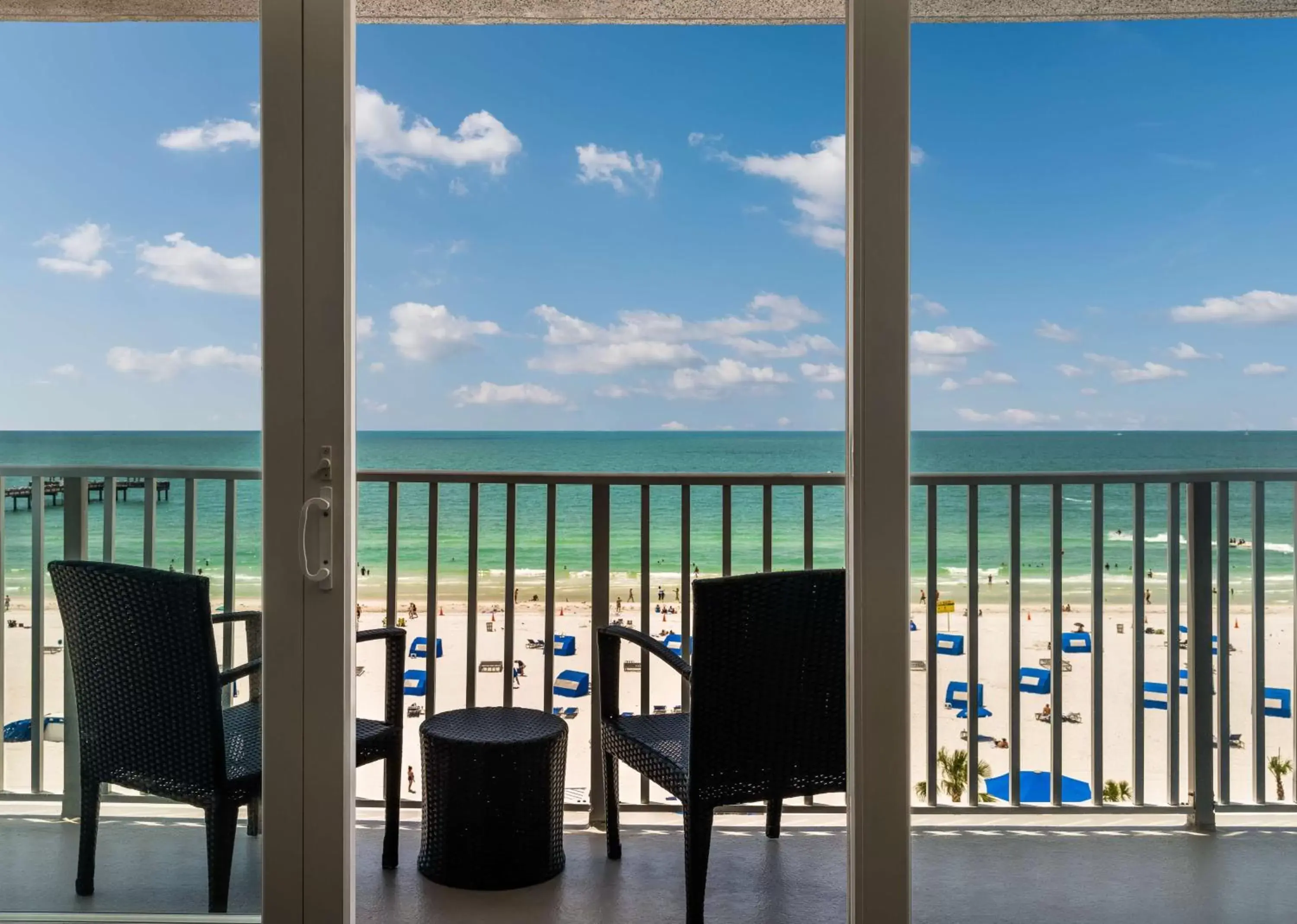 Photo of the whole room, Sea View in Hilton Clearwater Beach Resort & Spa