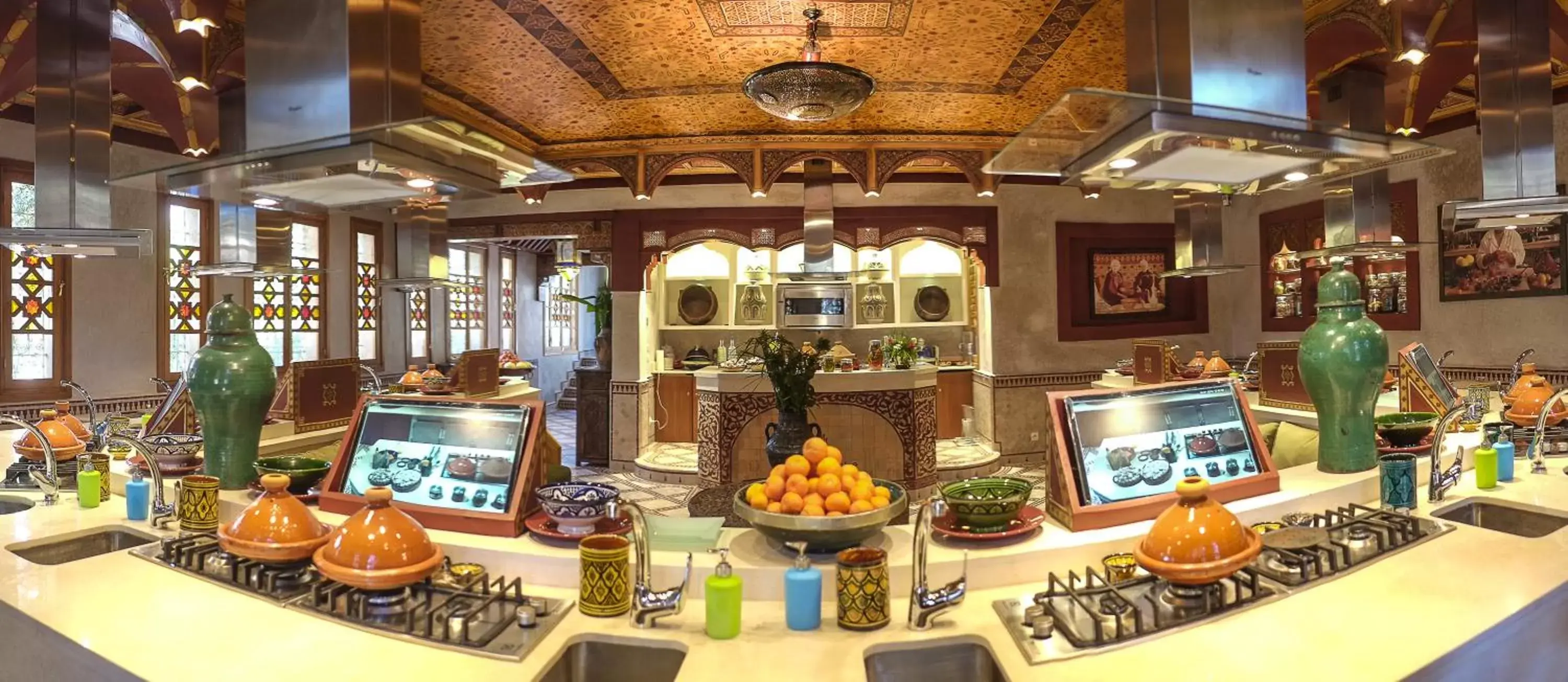 Kitchen or kitchenette in La Maison Arabe Hotel, Spa & Cooking Workshops