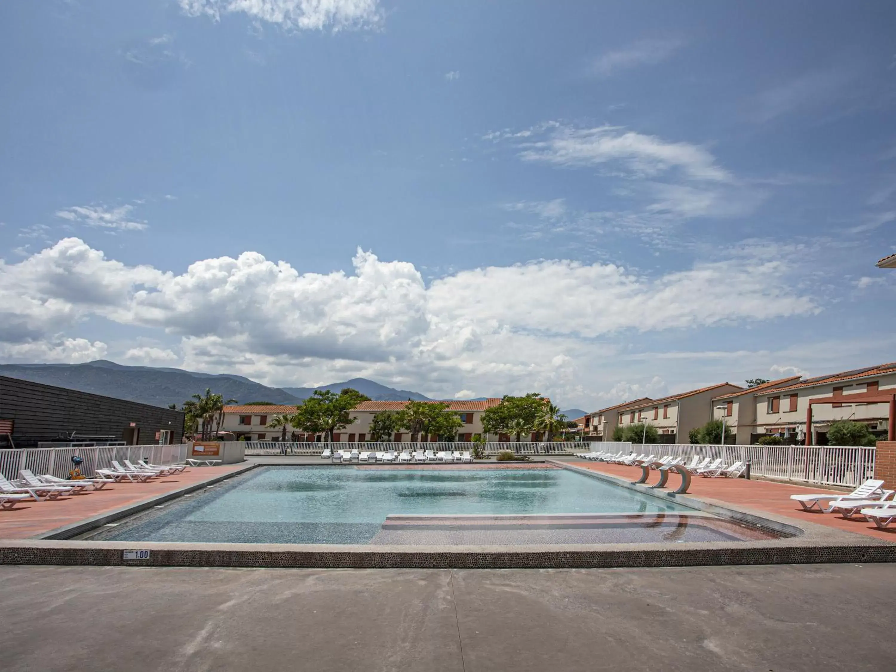 Swimming Pool in Vacancéole - Les demeures de la Massane - Argelès-sur-Mer