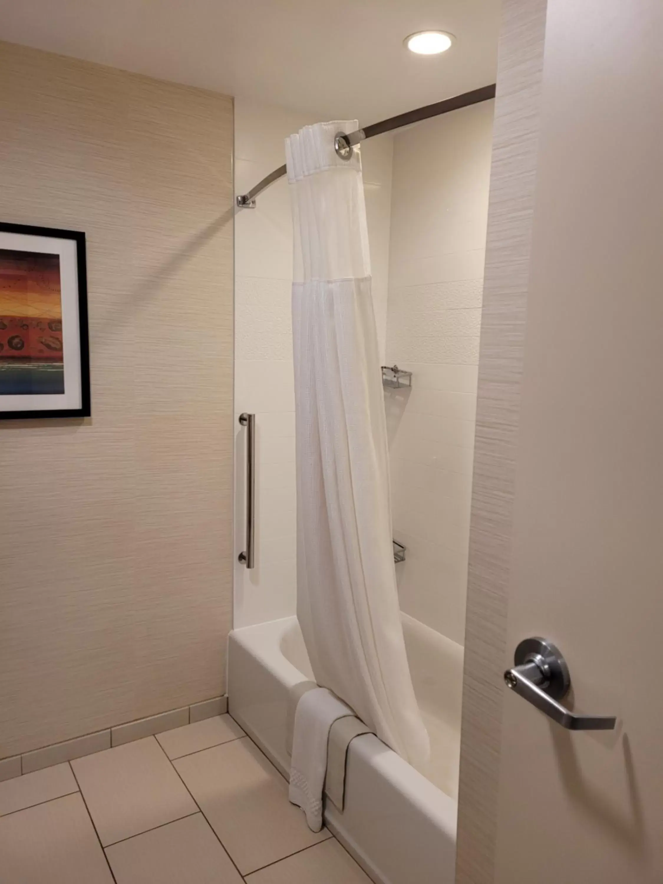 Bathroom in Fairfield Inn & Suites by Marriott Butte