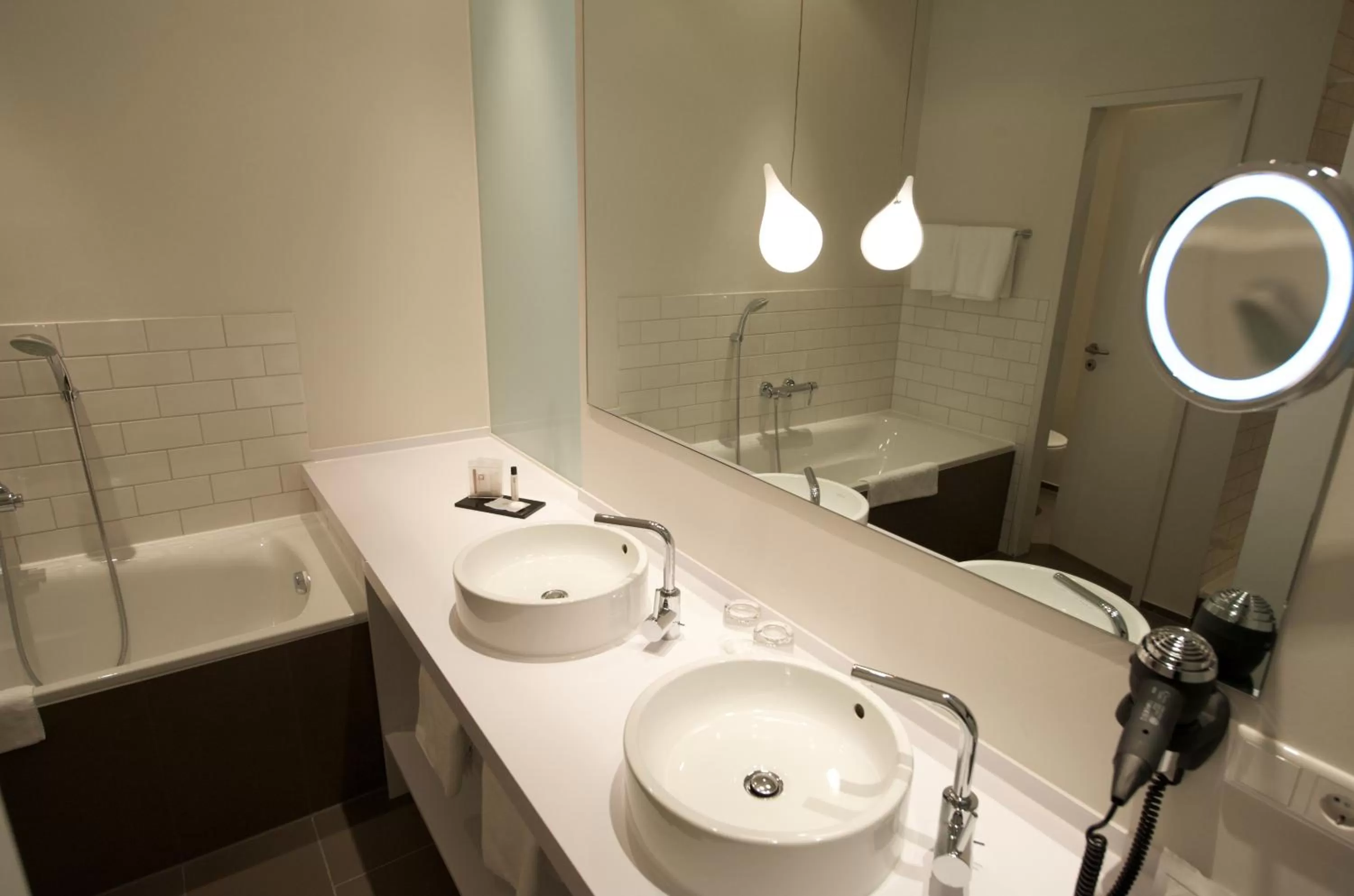 Bathroom in Wyndham Garden Berlin Mitte