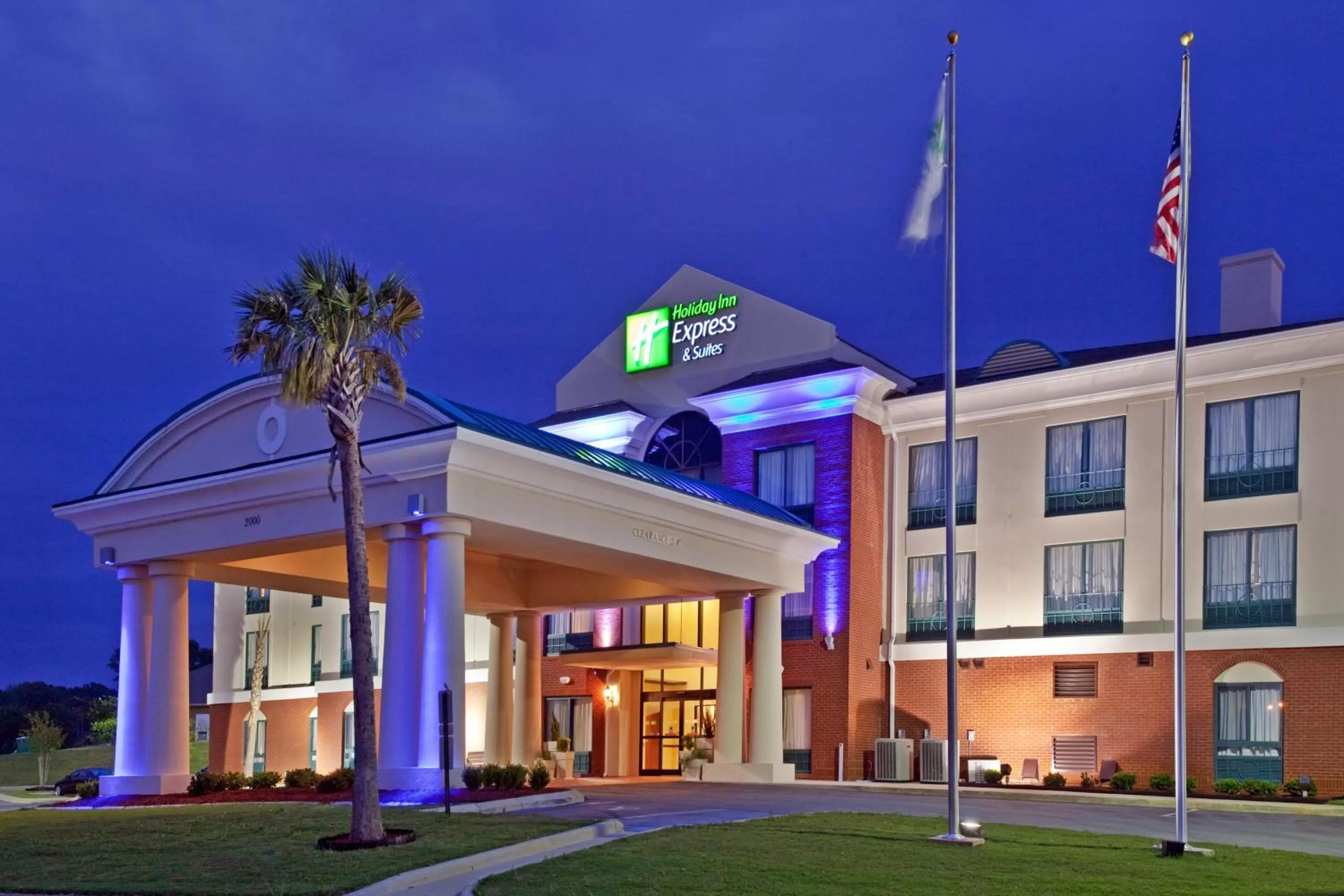 Property building in Holiday Inn Express Hotel & Suites Selma, an IHG Hotel