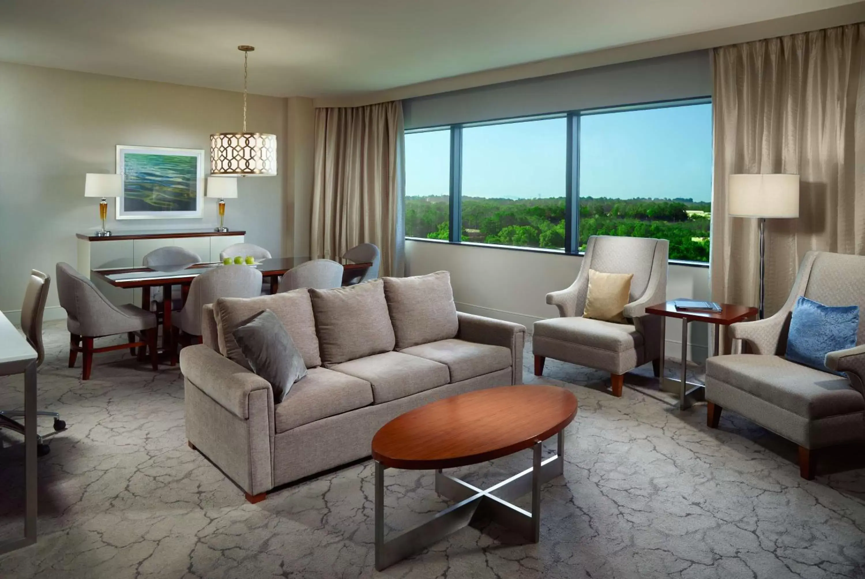 Bedroom, Seating Area in Hilton Atlanta Northeast