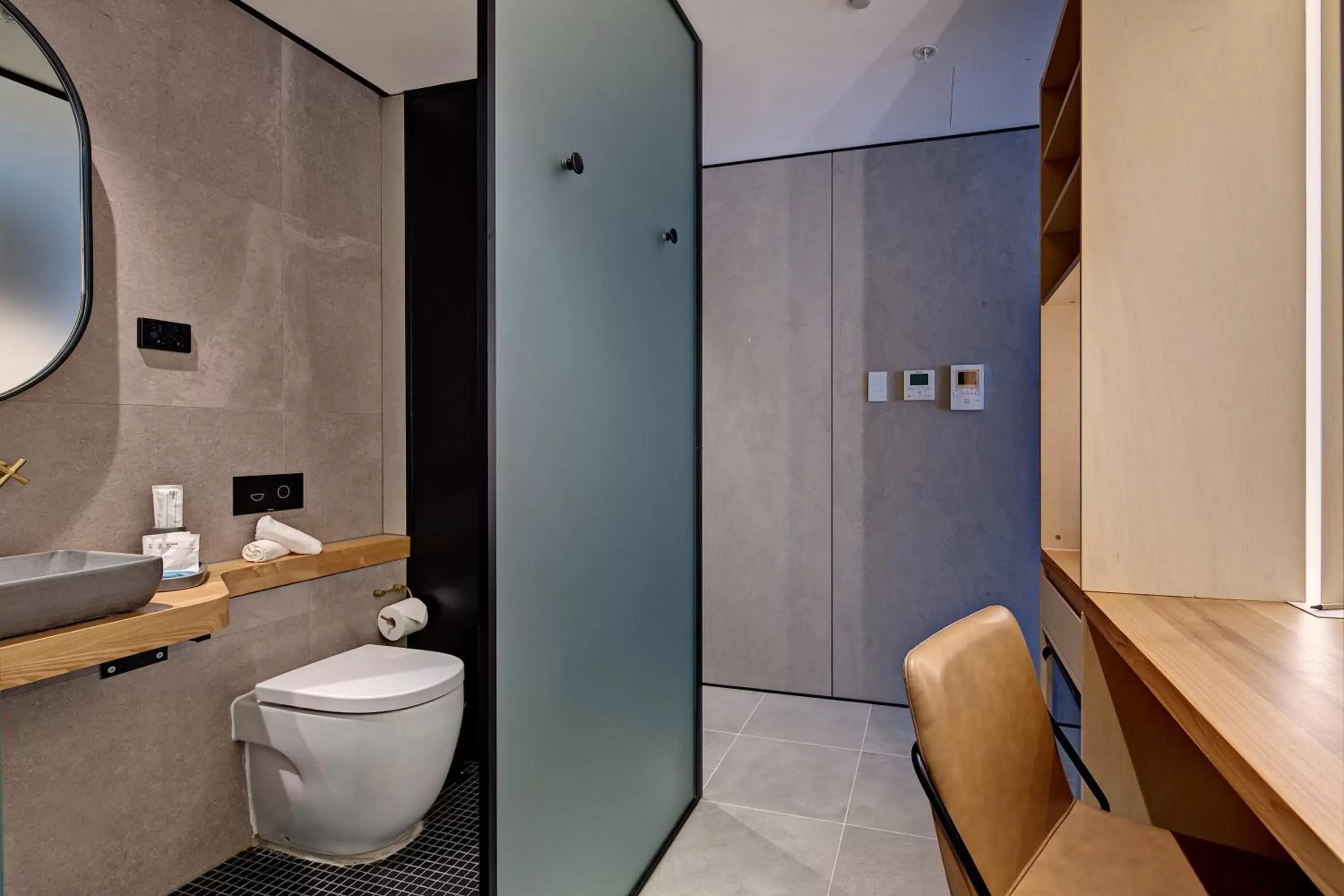 Bathroom in Zara Tower – Luxury Suites and Apartments