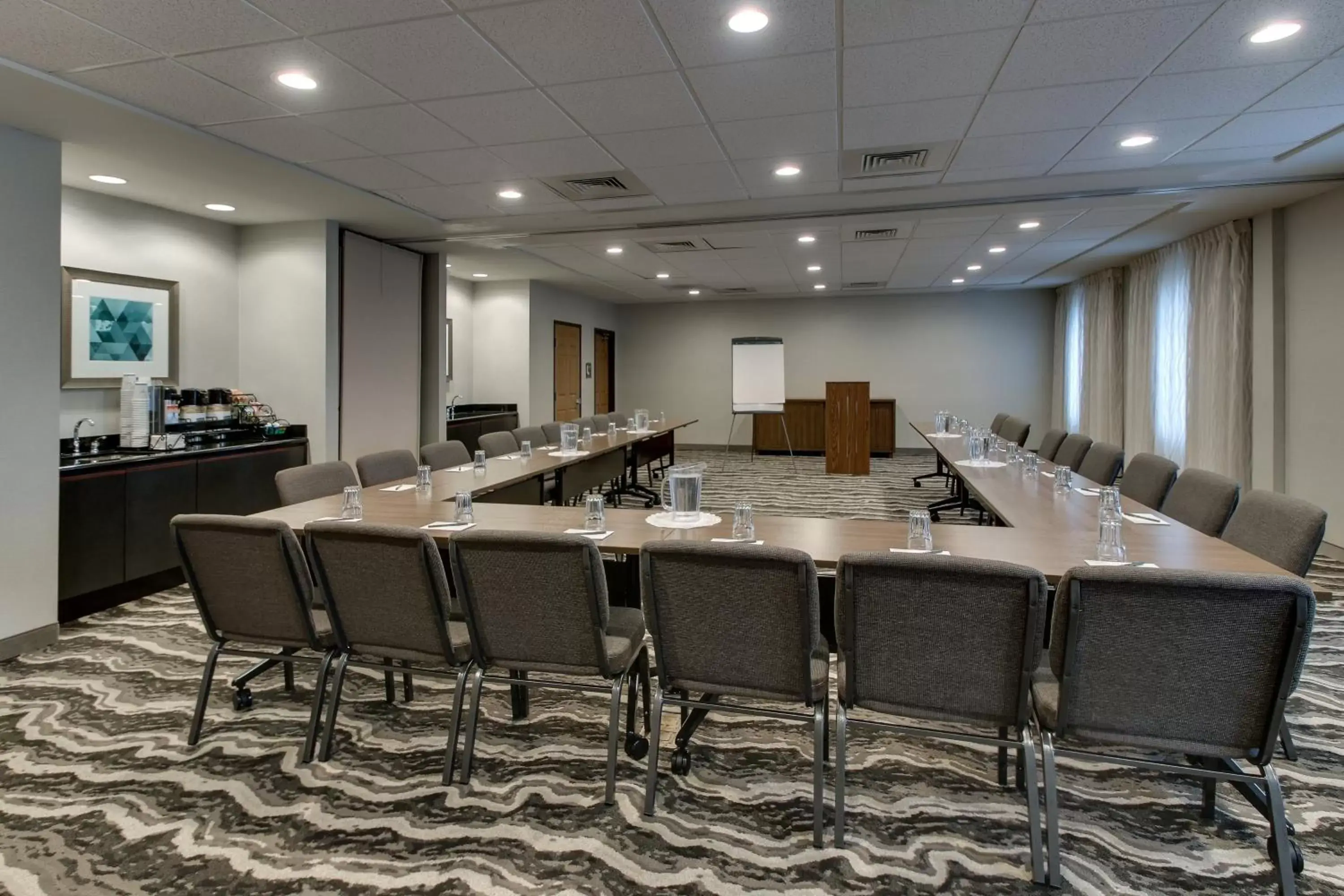 Meeting/conference room in Staybridge Suites Missoula, an IHG Hotel