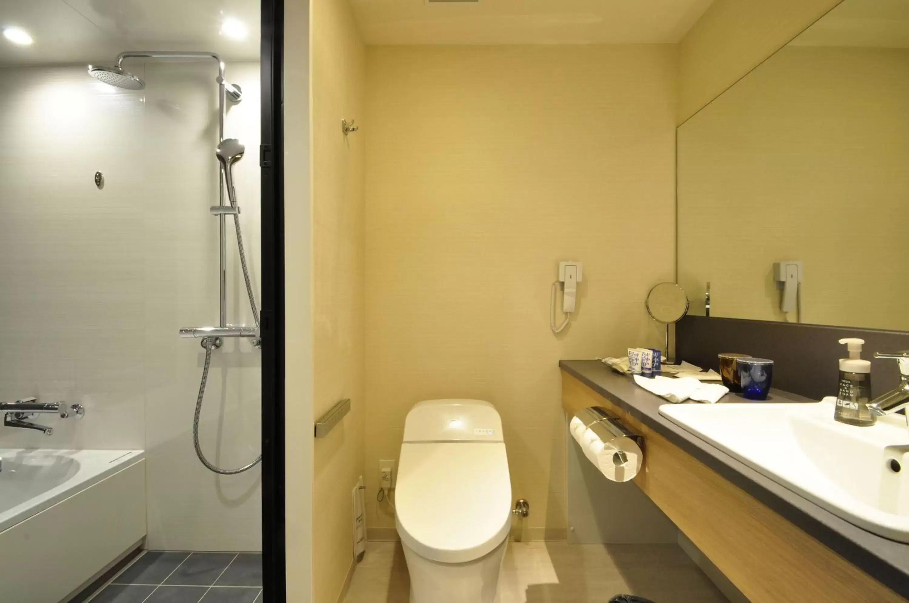 Toilet, Bathroom in Hotel JAL City Sapporo Nakajima Park