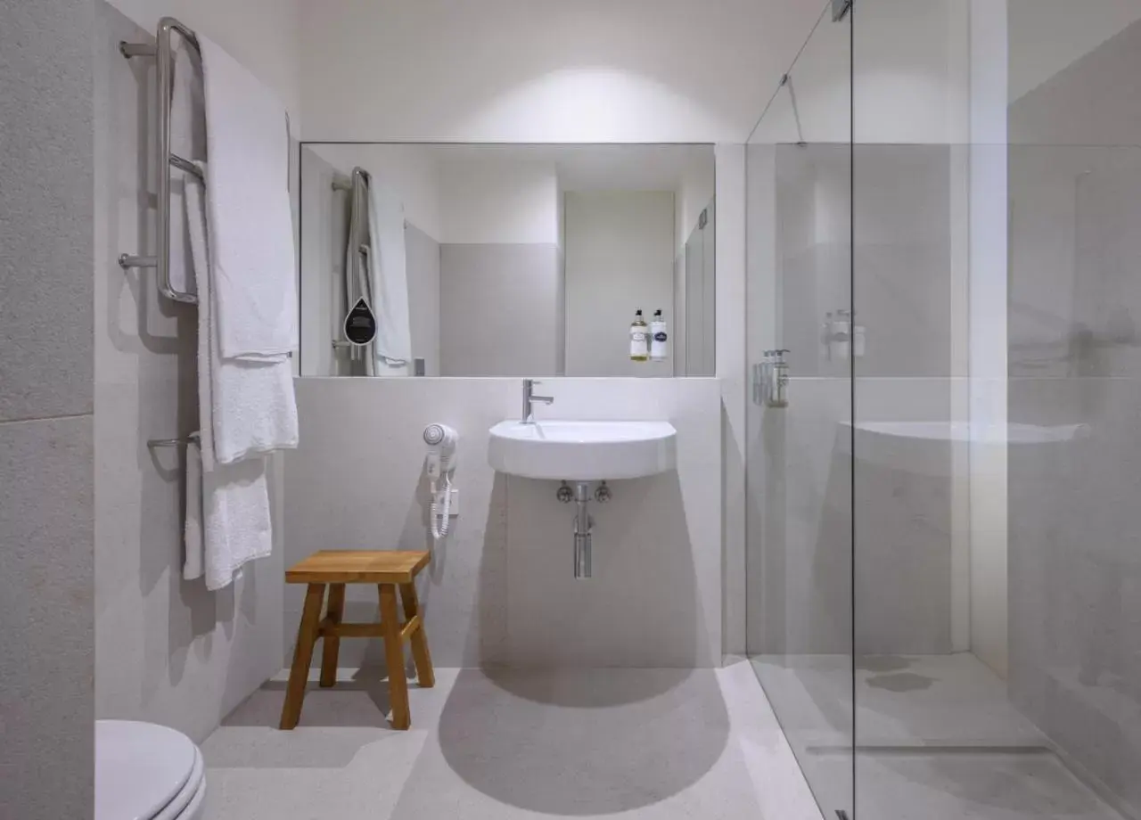 Bathroom in Montebelo Mosteiro de Alcobaça Historic Hotel