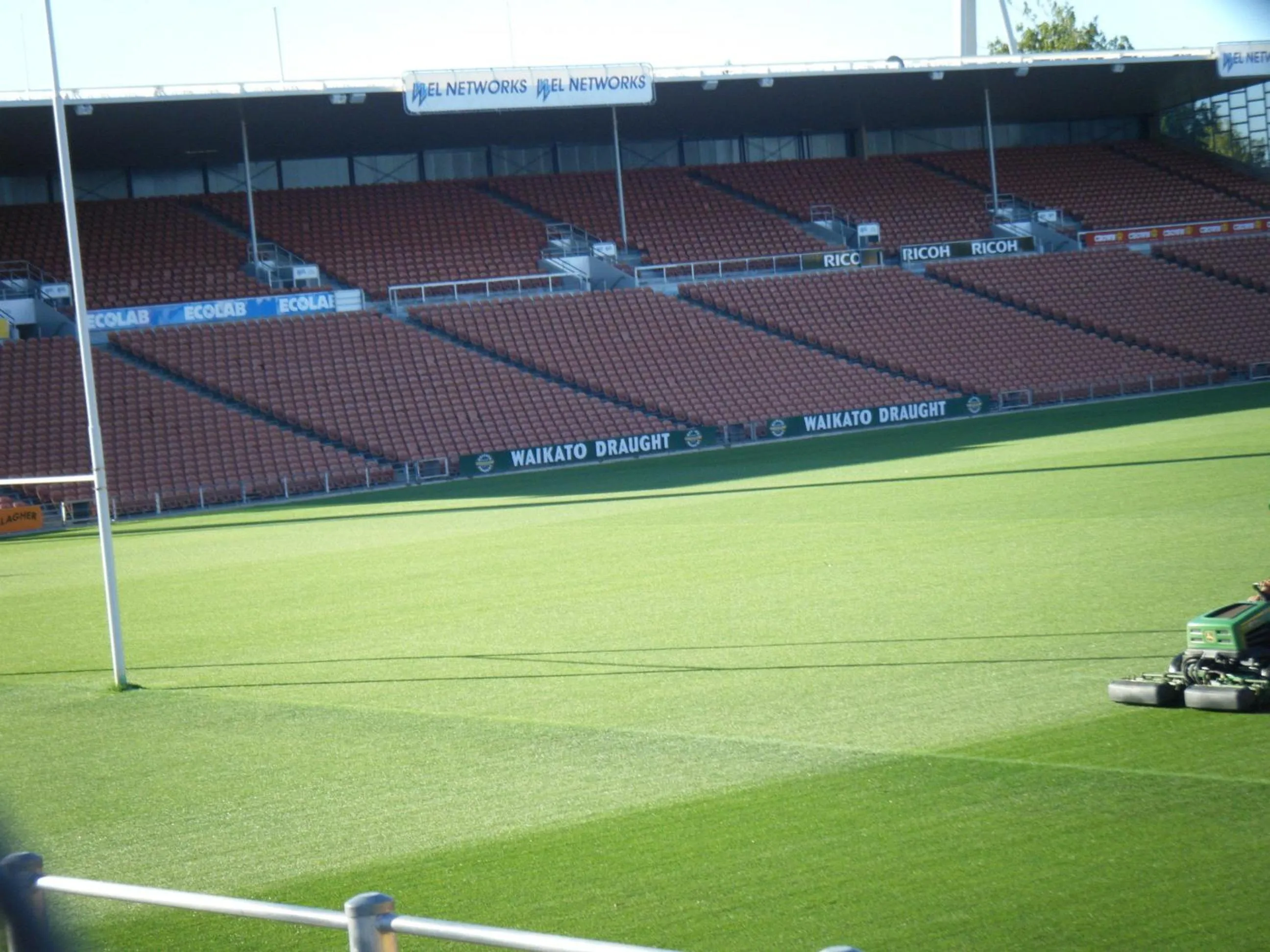 Nearby landmark in Stadium Motel