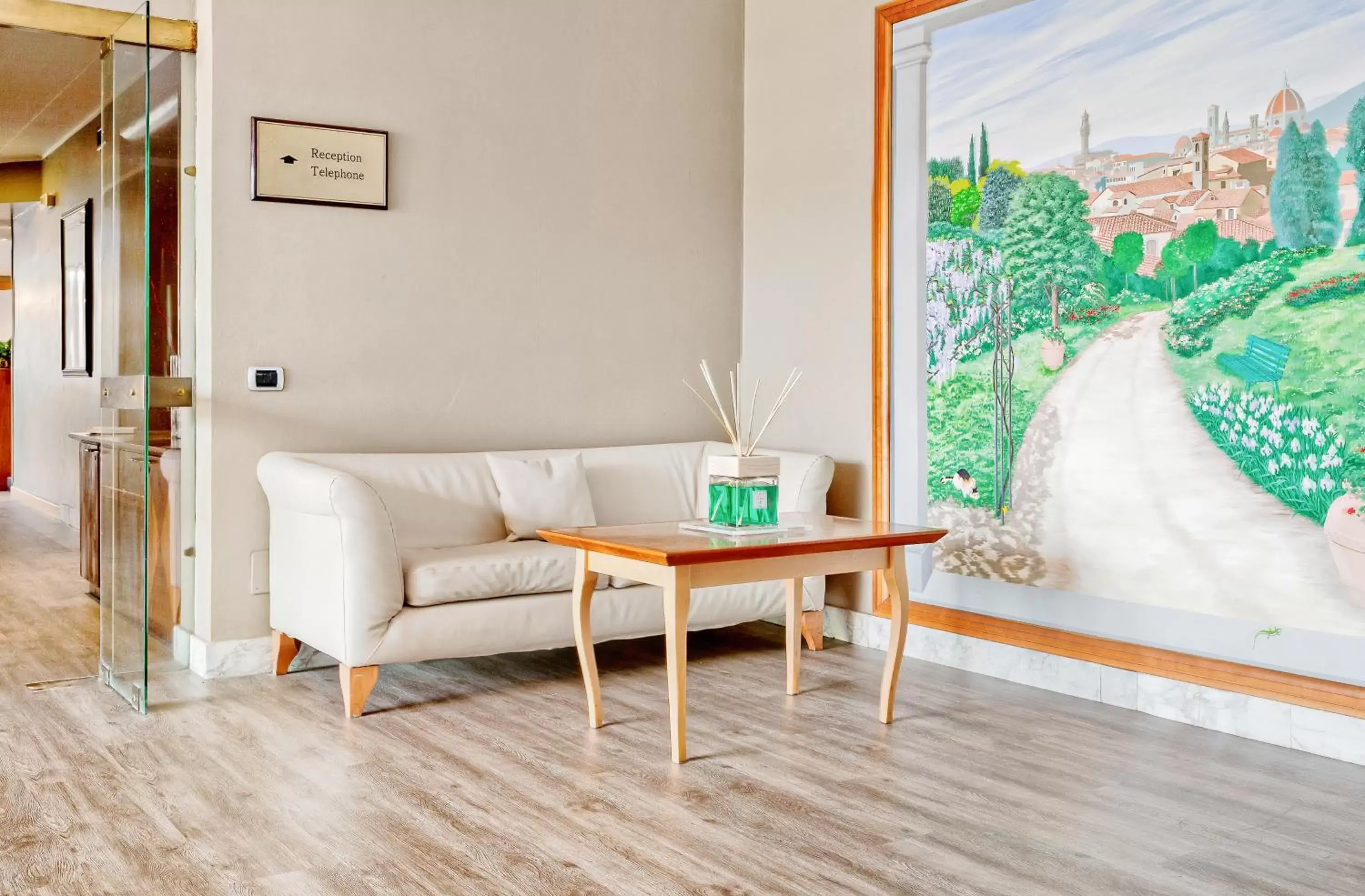 Lobby or reception in Italiana Hotels Florence Lobby or reception in Italiana Hotels Florence