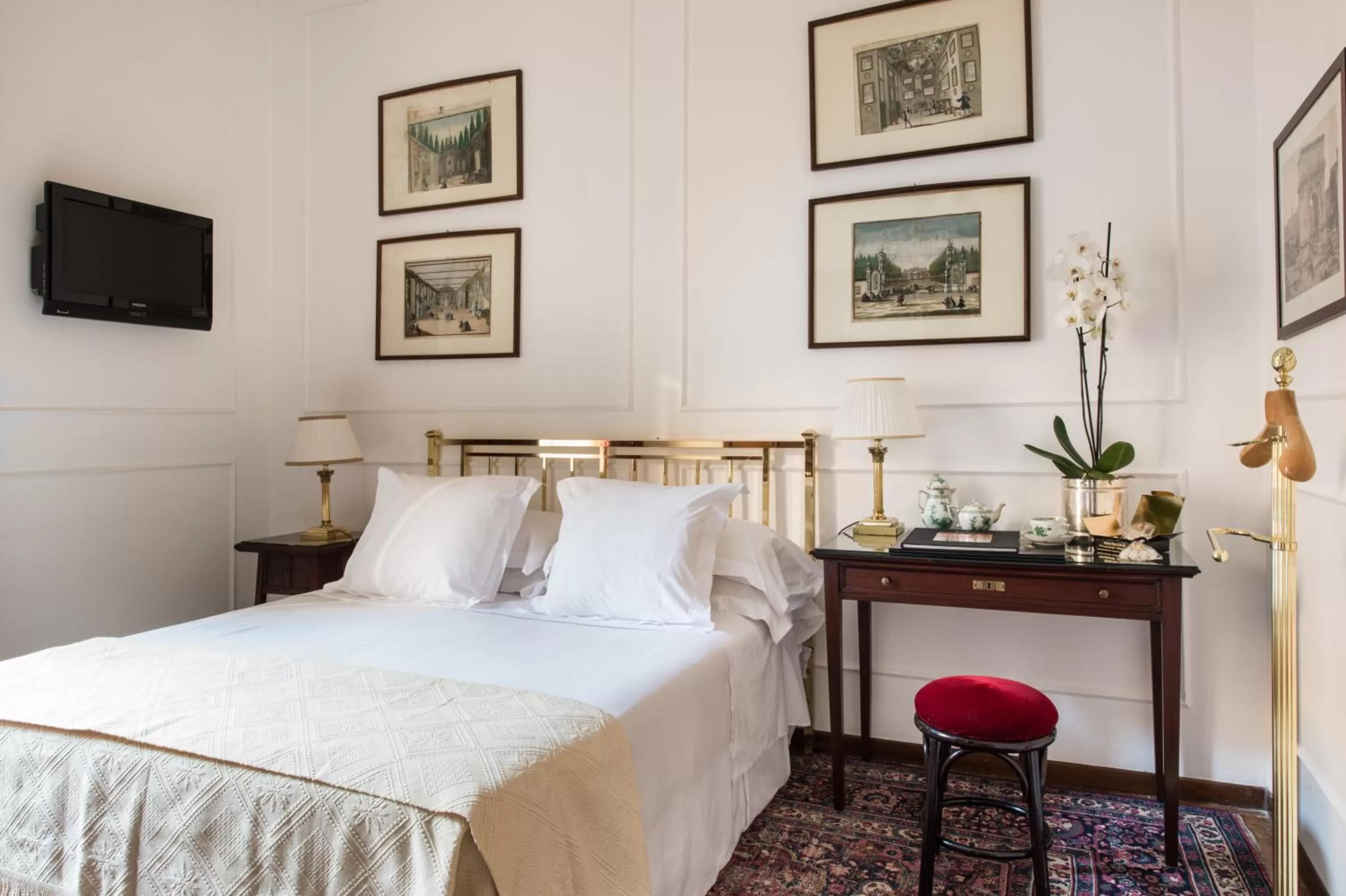 Deluxe Triple Room in Grand Hotel Plaza