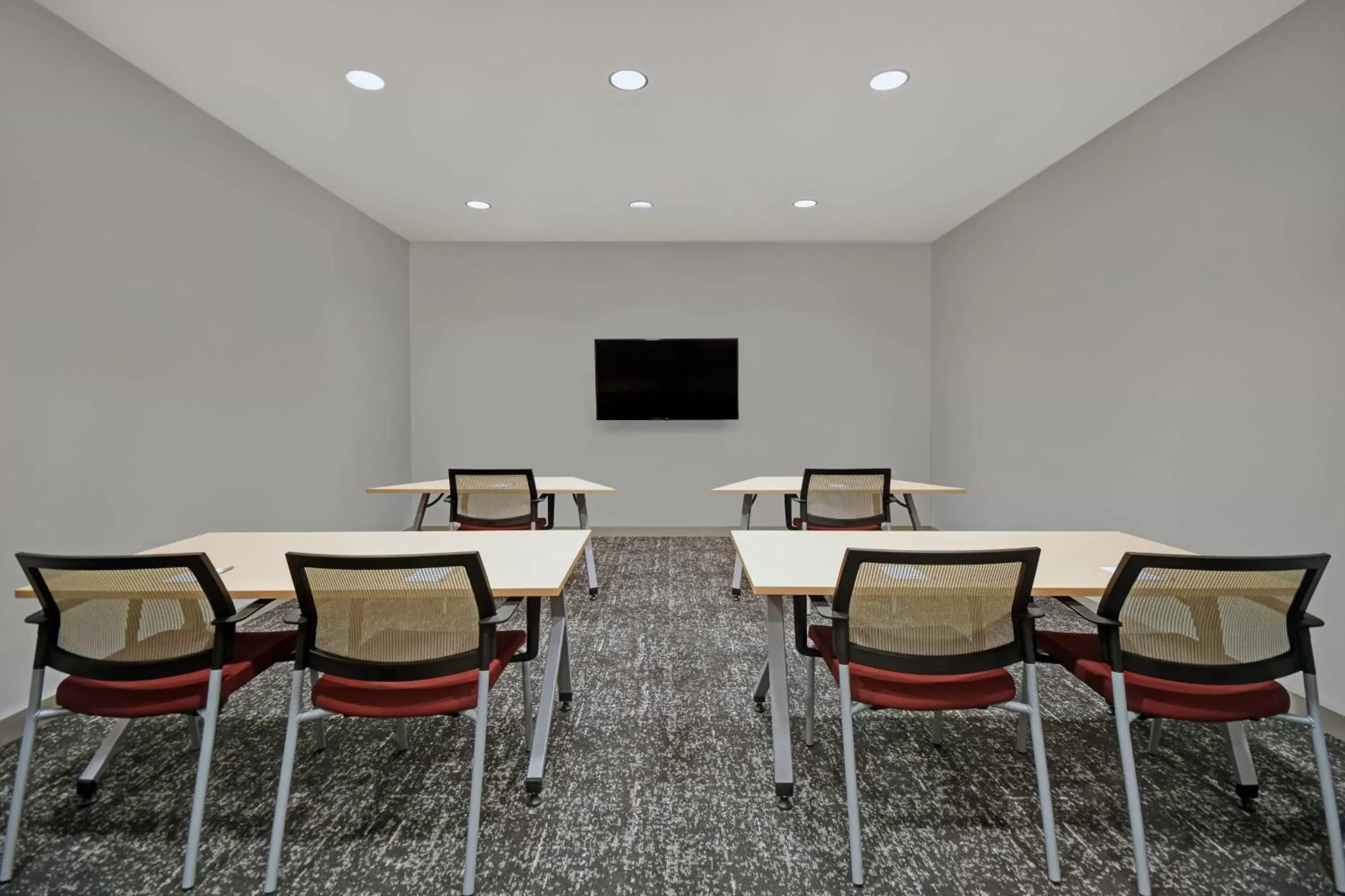 Meeting/conference room in TownePlace Suites by Marriott Fall River Westport