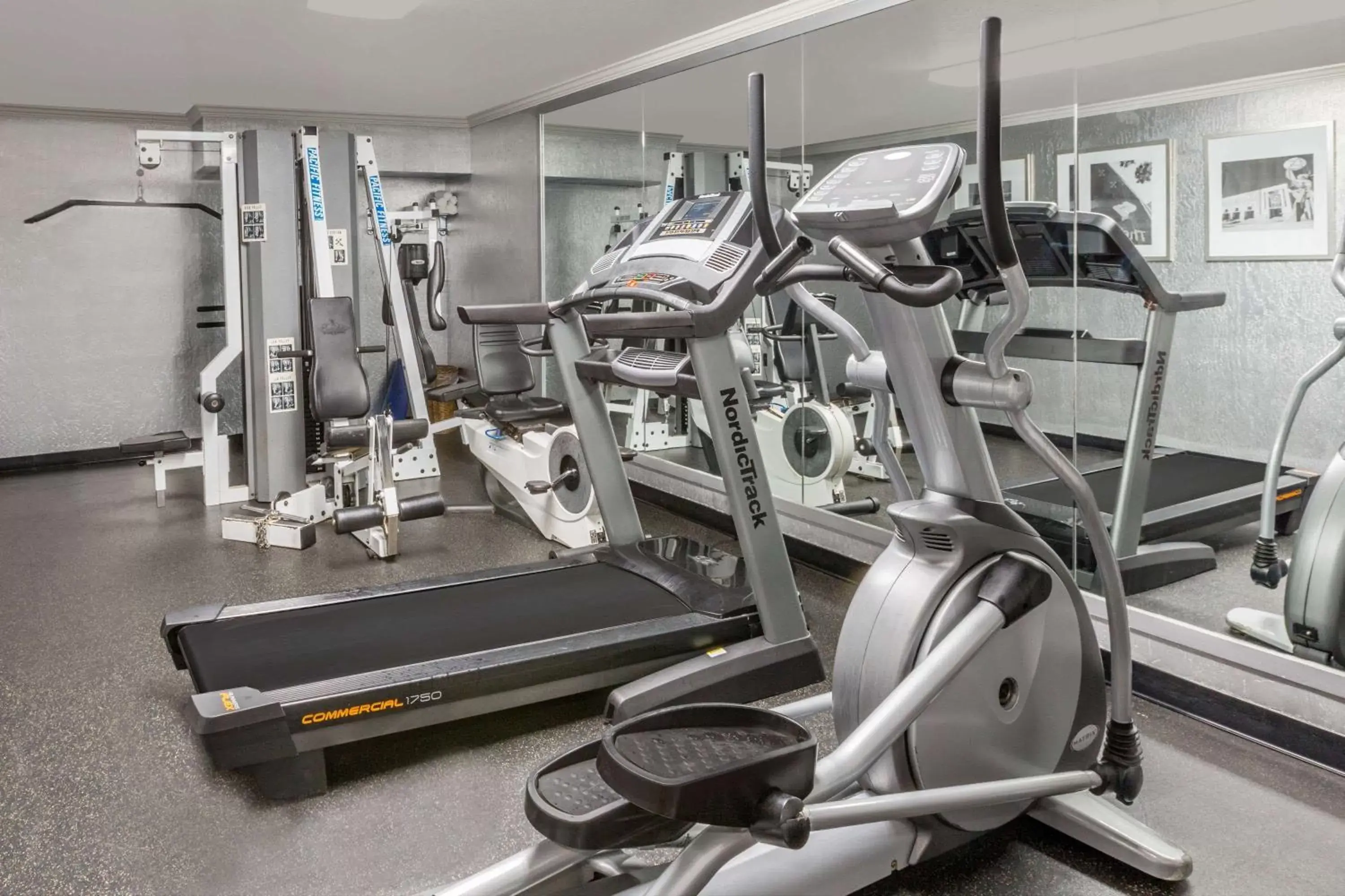 Fitness centre/facilities, Fitness Center/Facilities in Wyndham Garden San Jose Airport