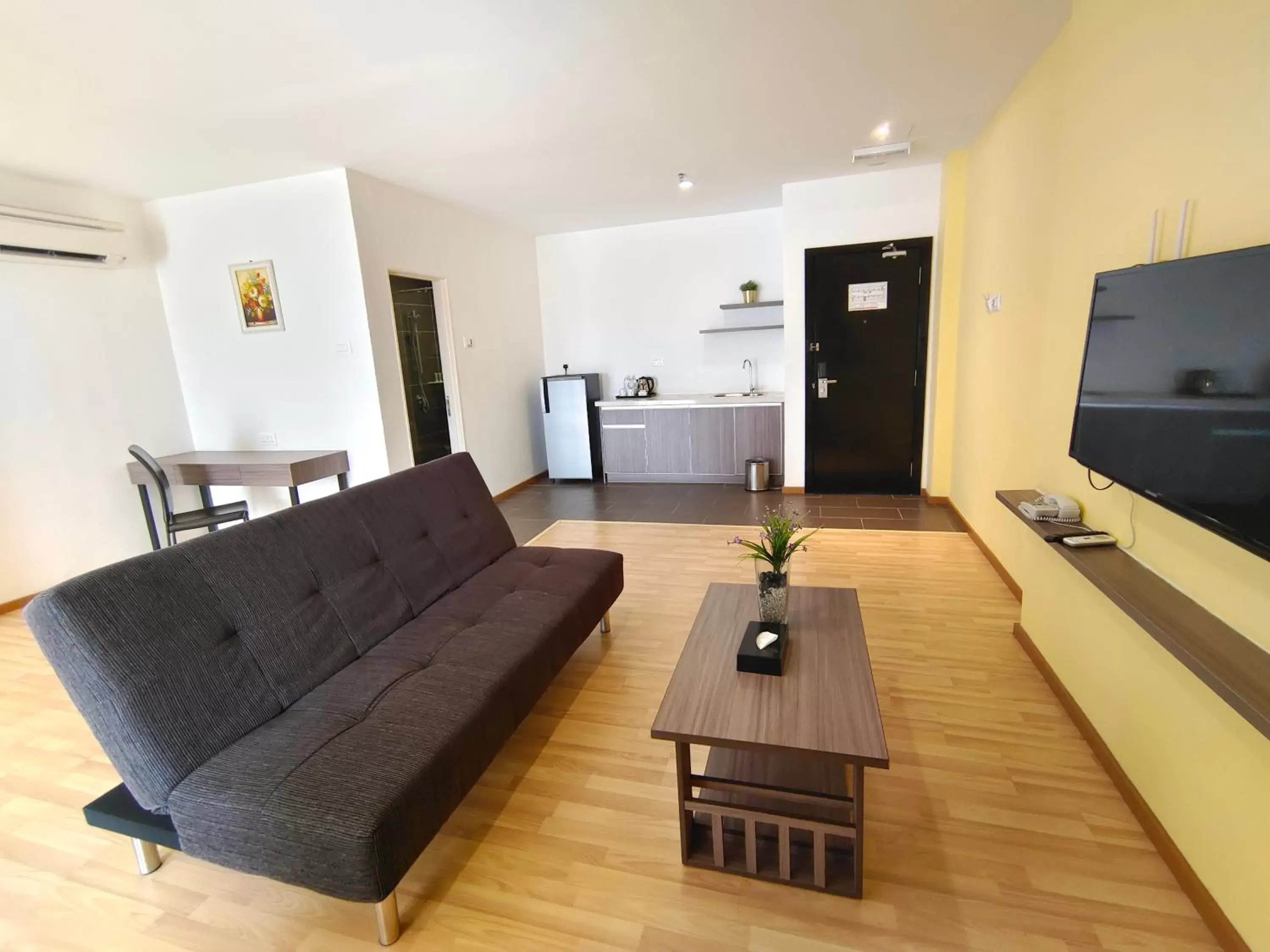 Living room, Seating Area in Hotel MetraSquare