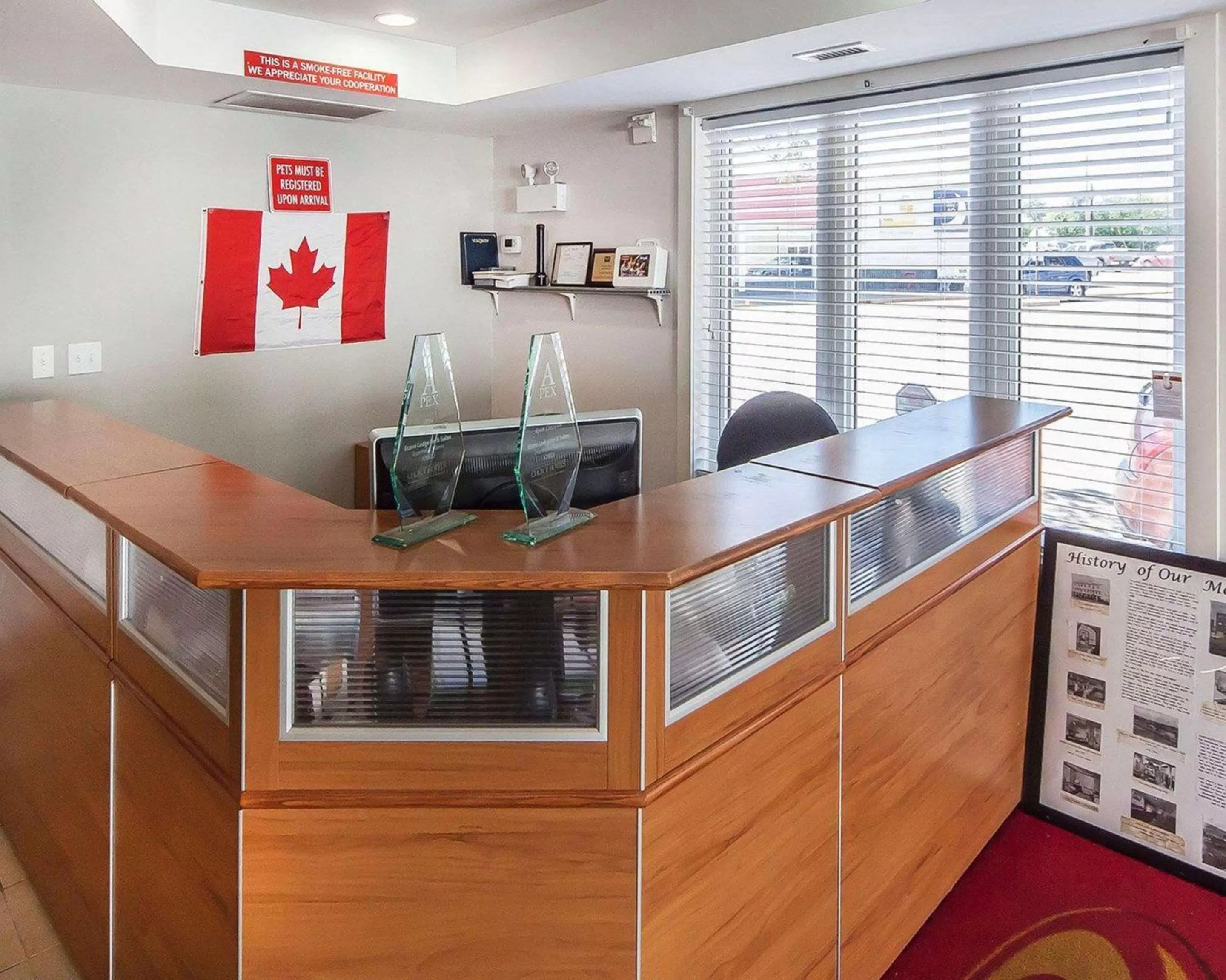 Lobby or reception in Econo Lodge Inn & Suites Drumheller