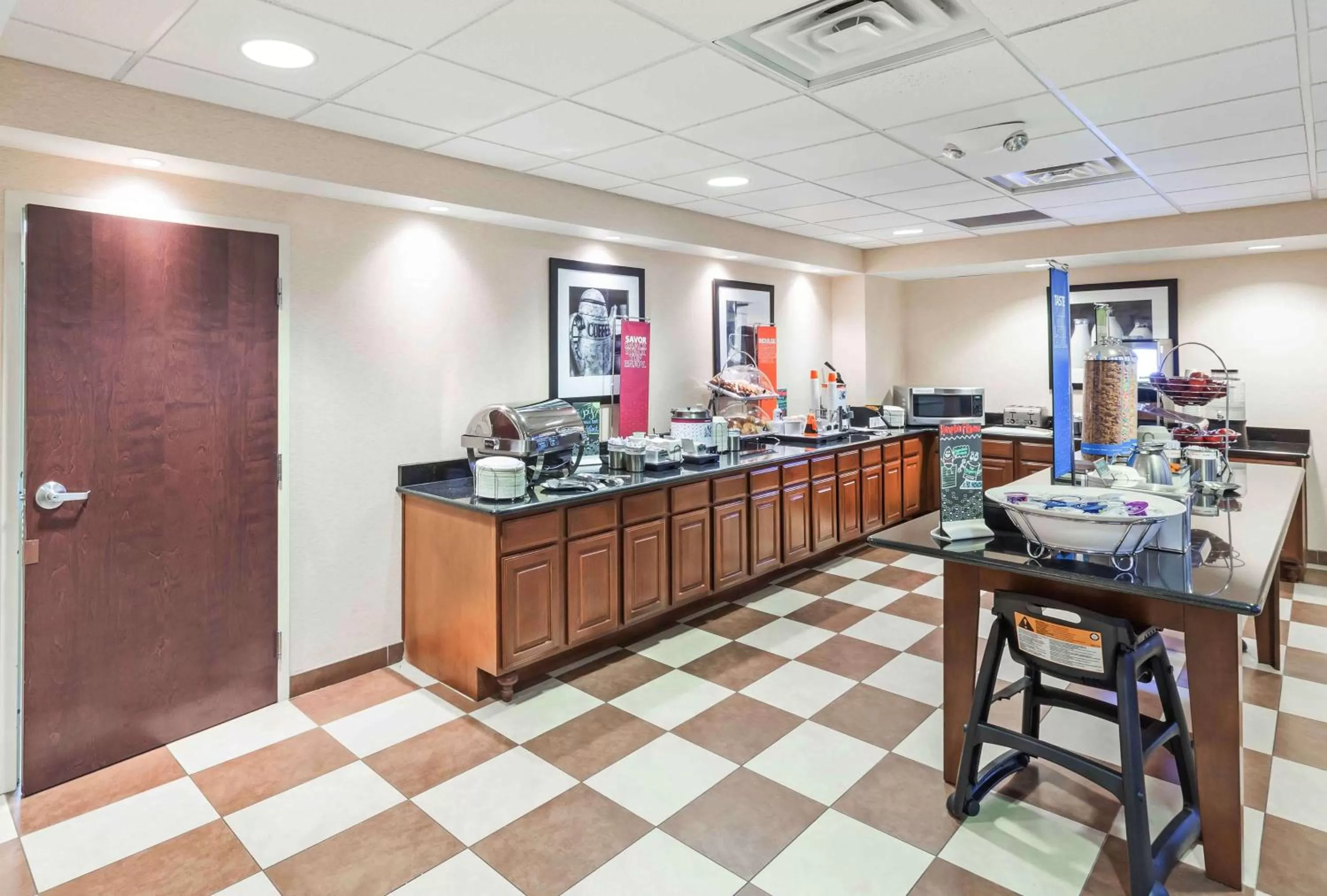 Restaurant/places to eat in Hampton Inn & Suites Morgan City