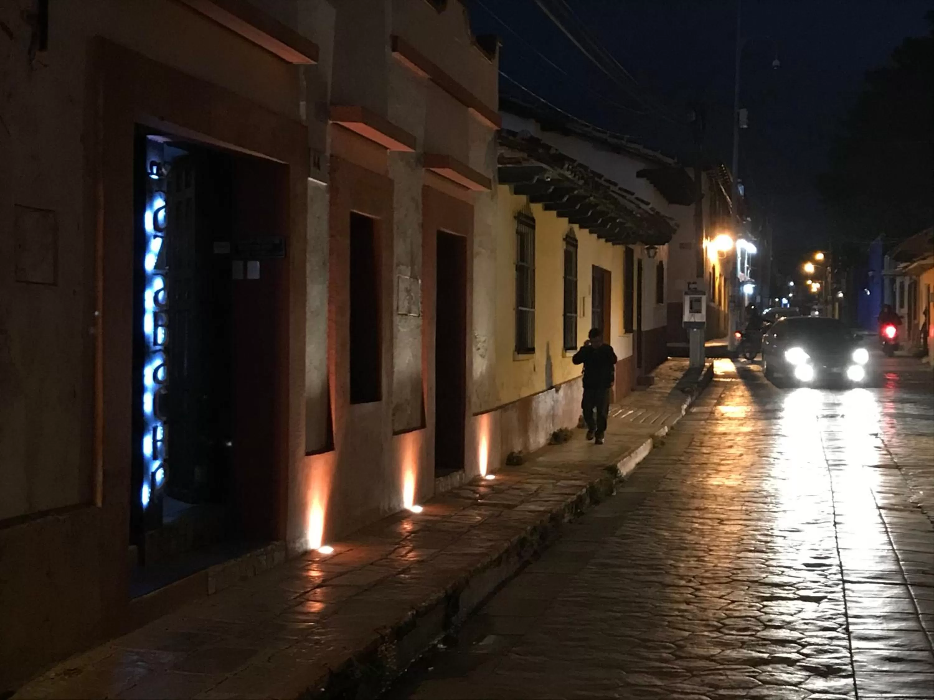 Facade/entrance in Casa Azabache