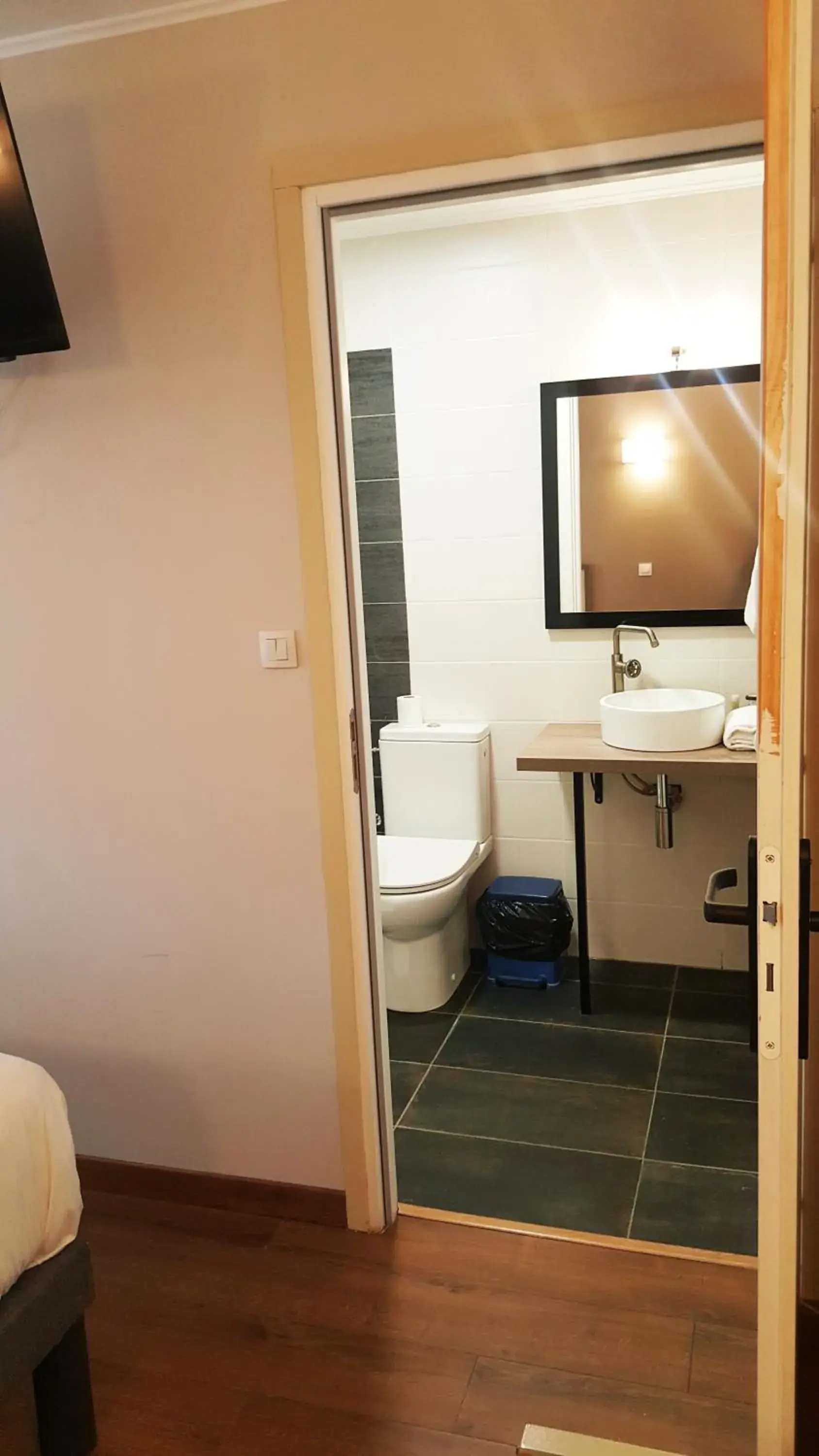 Shower, Bathroom in Modern'Hotel