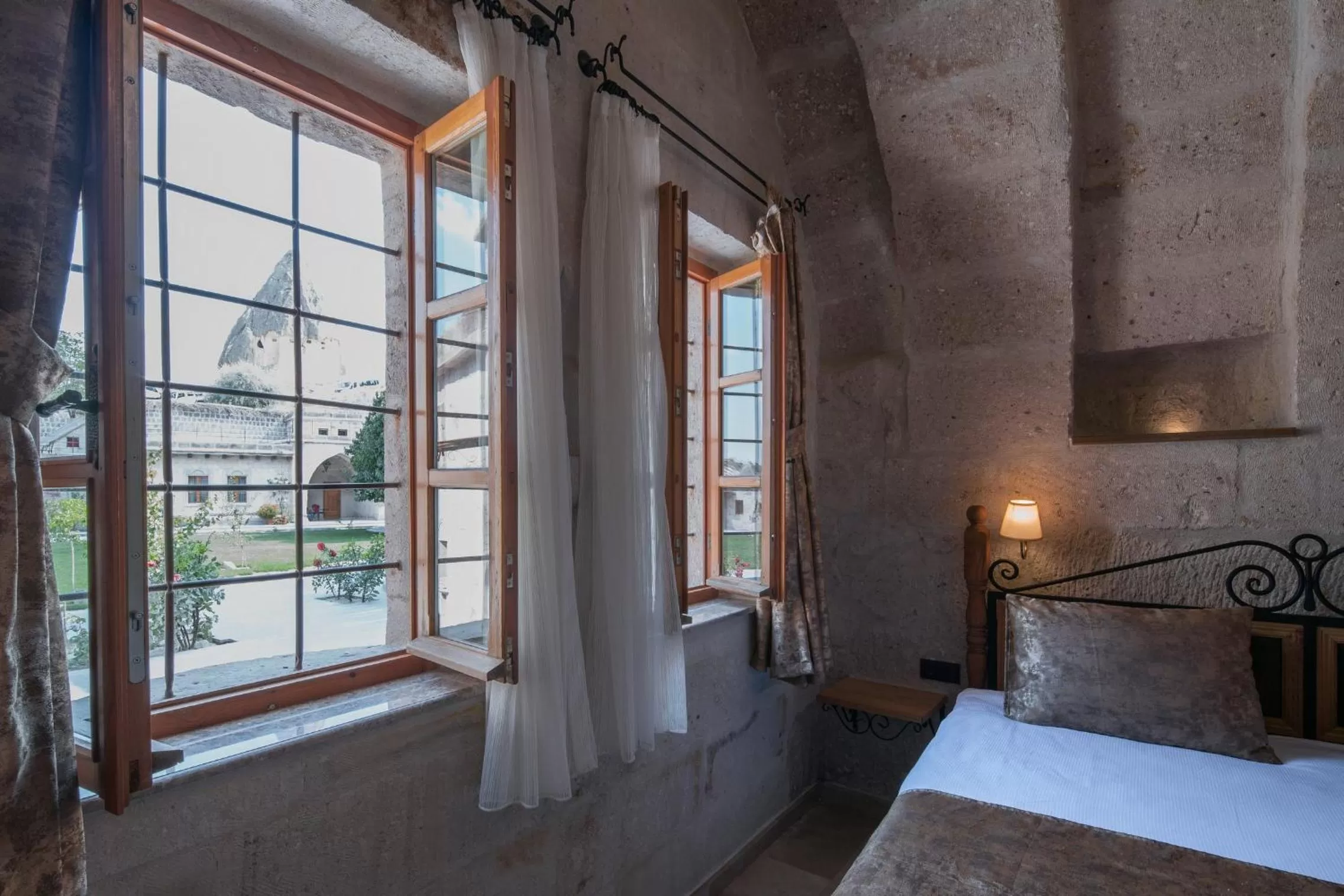 Nearby landmark, Bed in Lunar Cappadocia Hotel