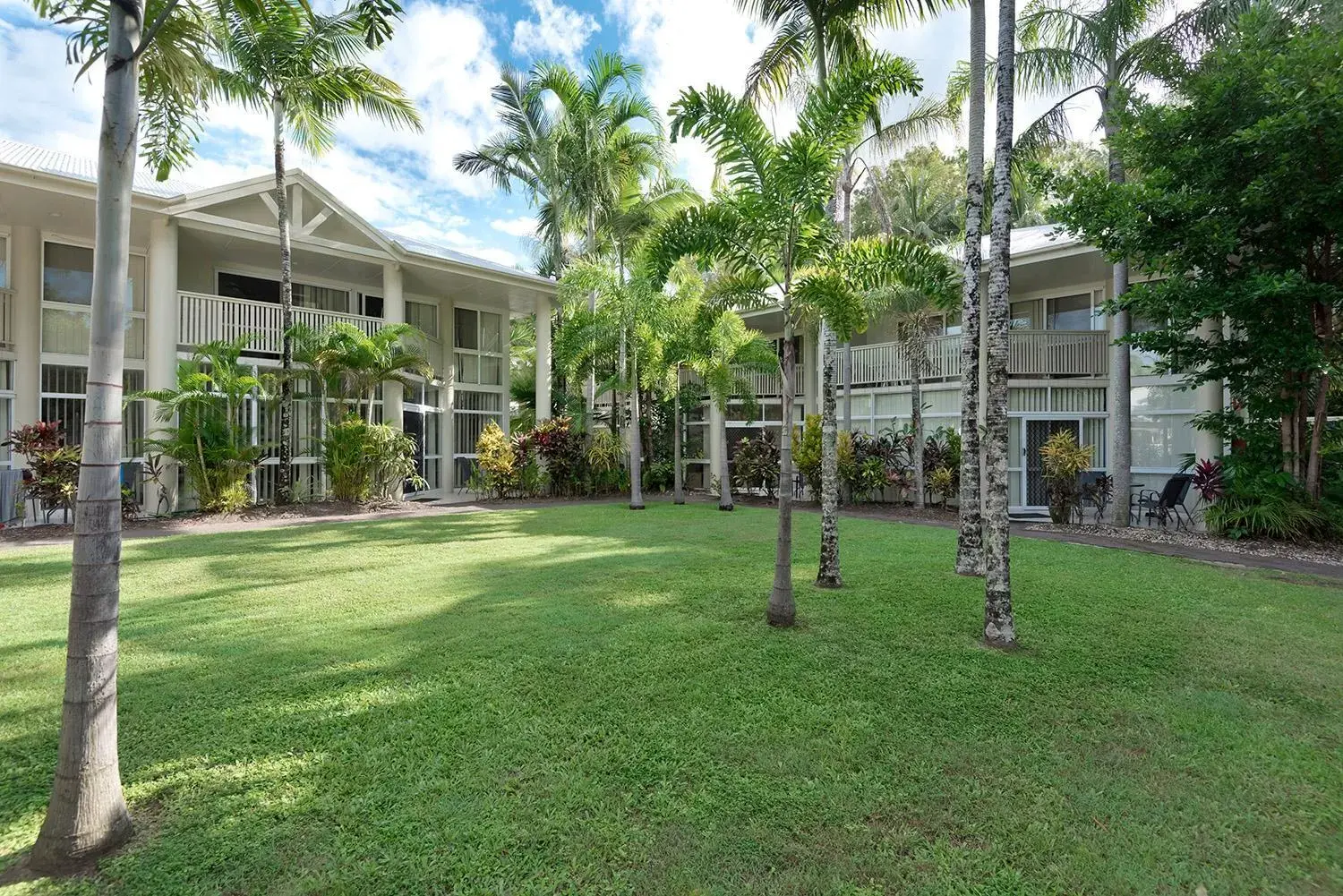 Property Building in Tropical Nites Holiday Townhouses